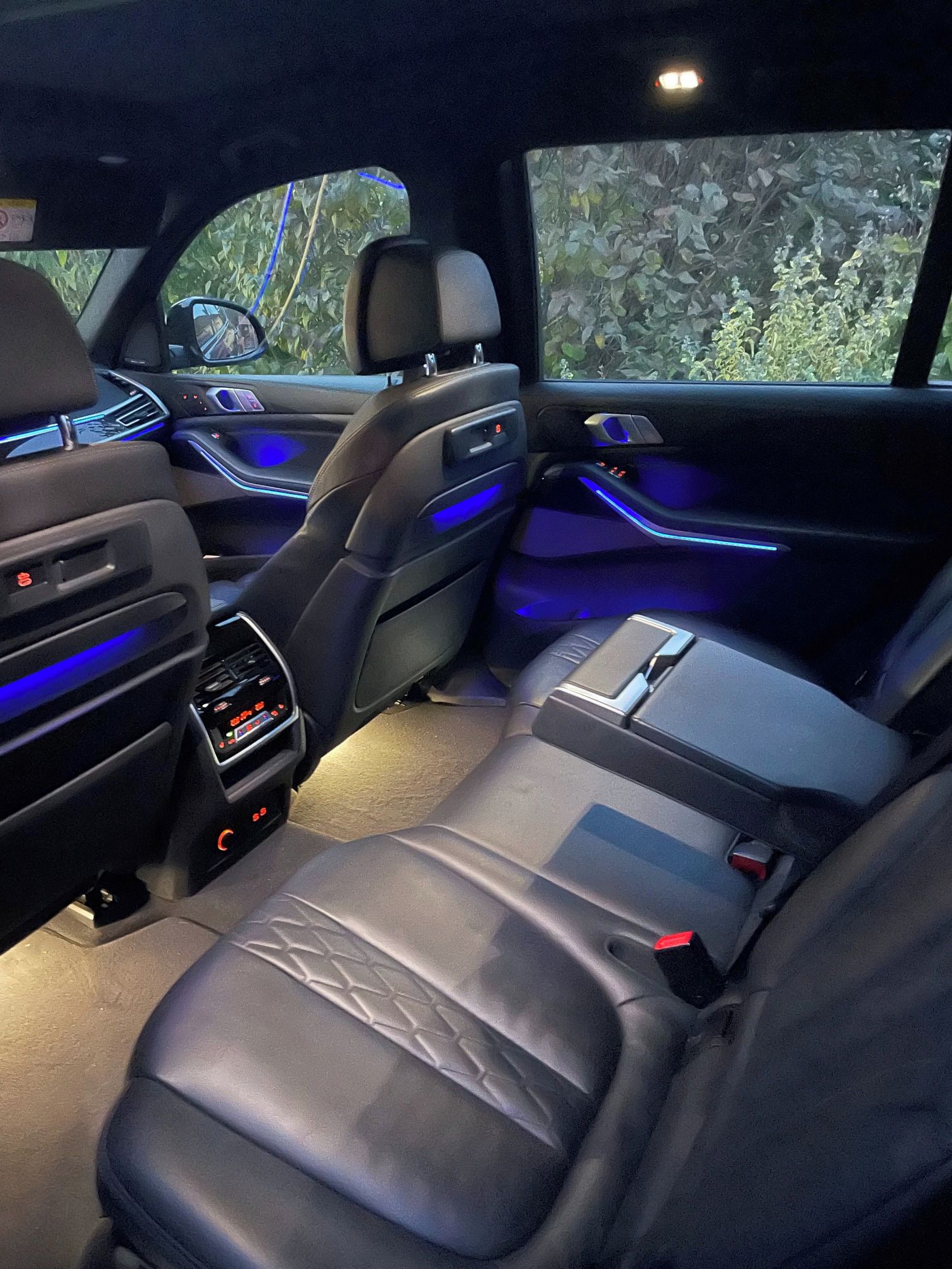 BMW X7 - fotka 6