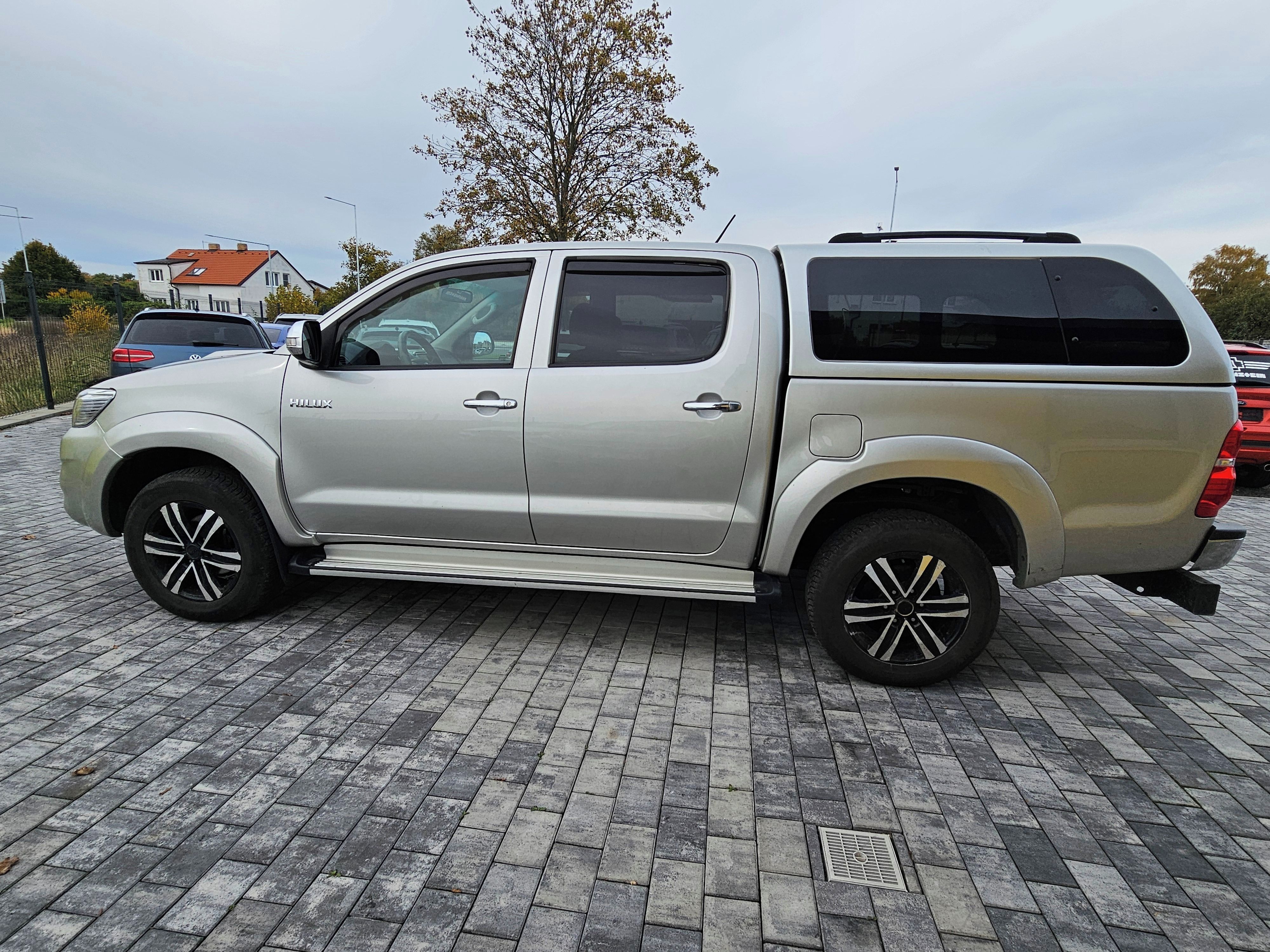 Toyota Hilux, 2.5 D 106 kW - fotka 5