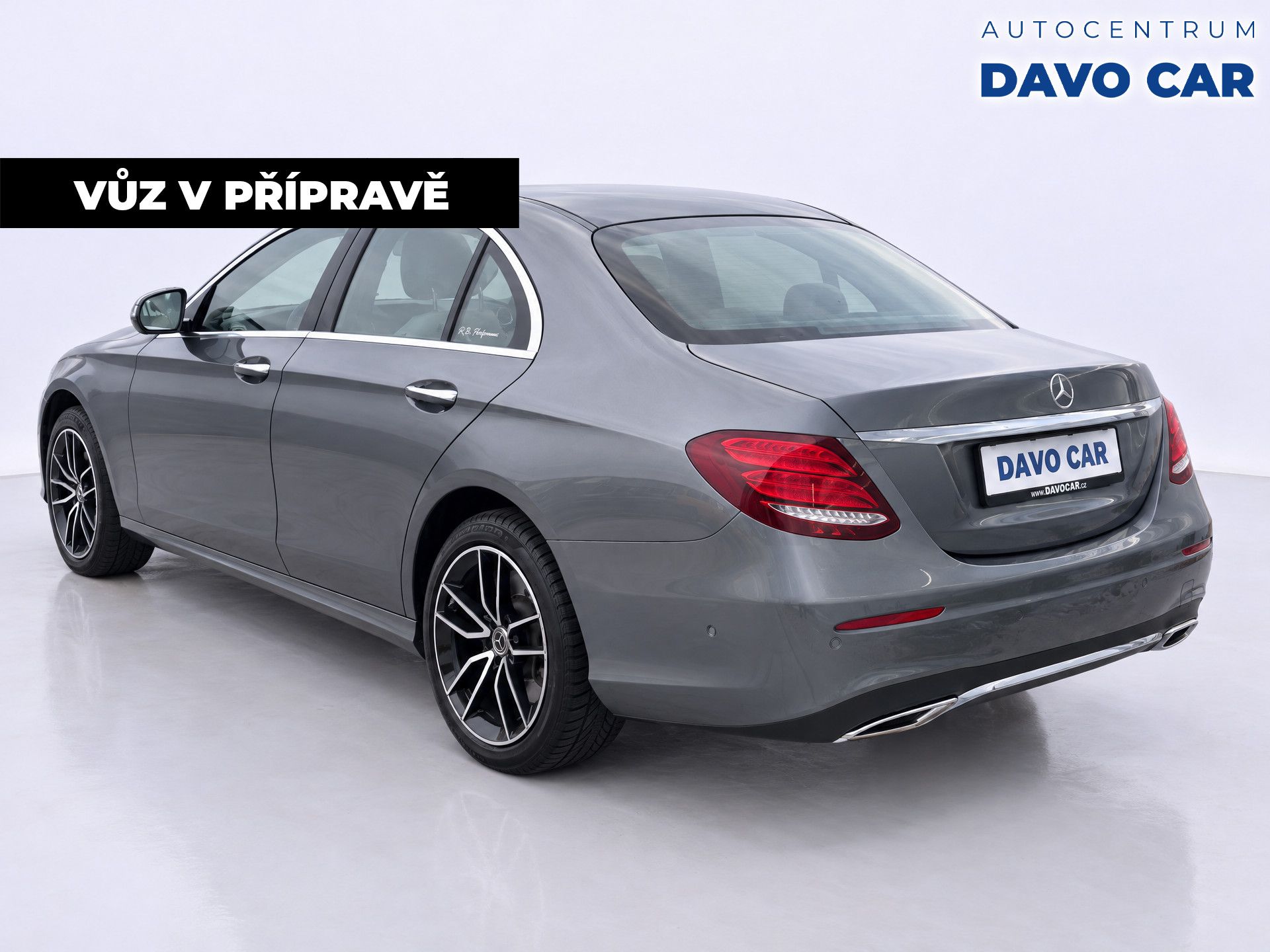 Mercedes-Benz Třídy E, 3,0 450 4M DPH 1.Maj Burmes 3D - fotka 2