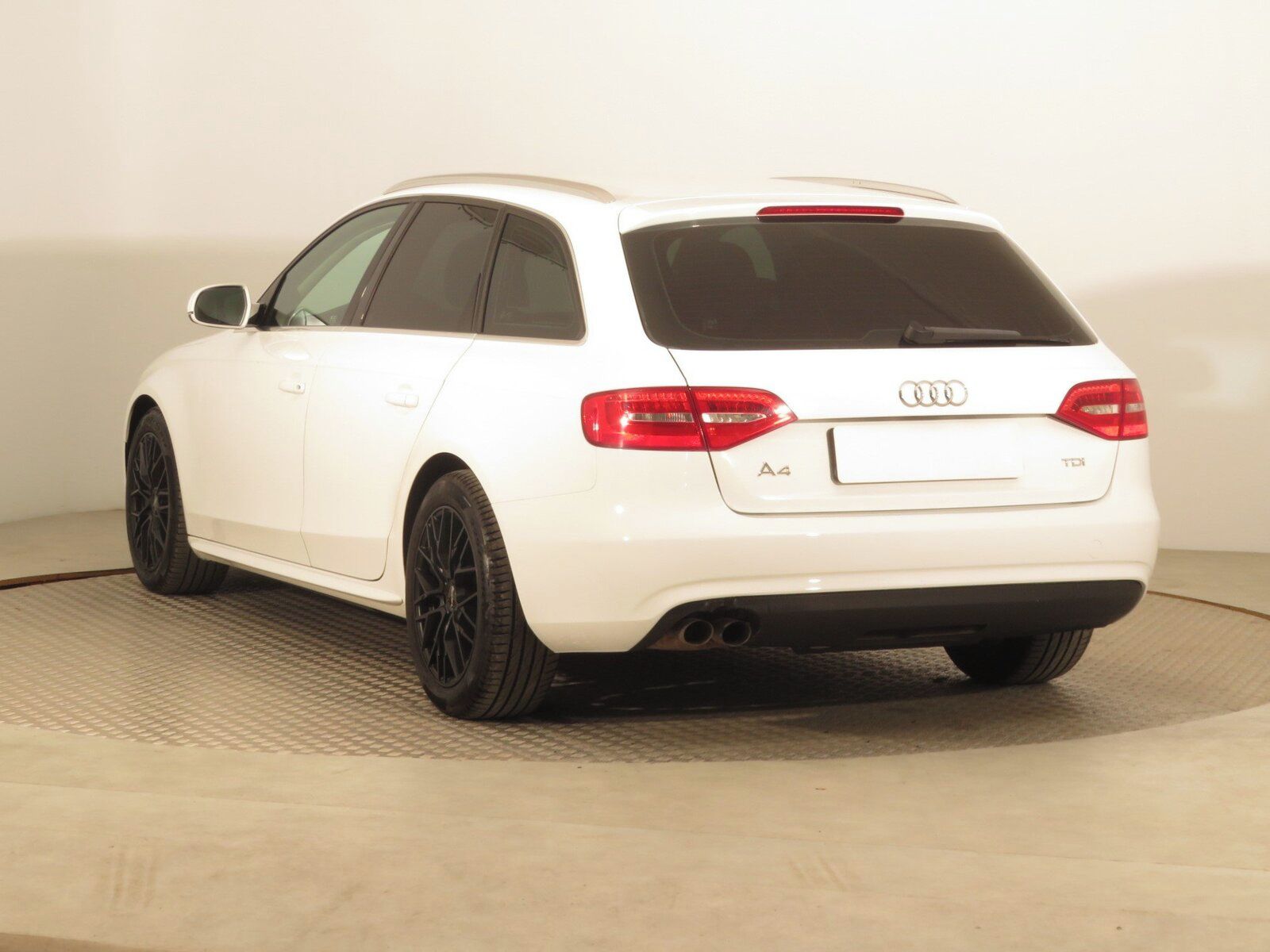 Audi A4, 2.0 TDI, Serv.kniha - fotka 4