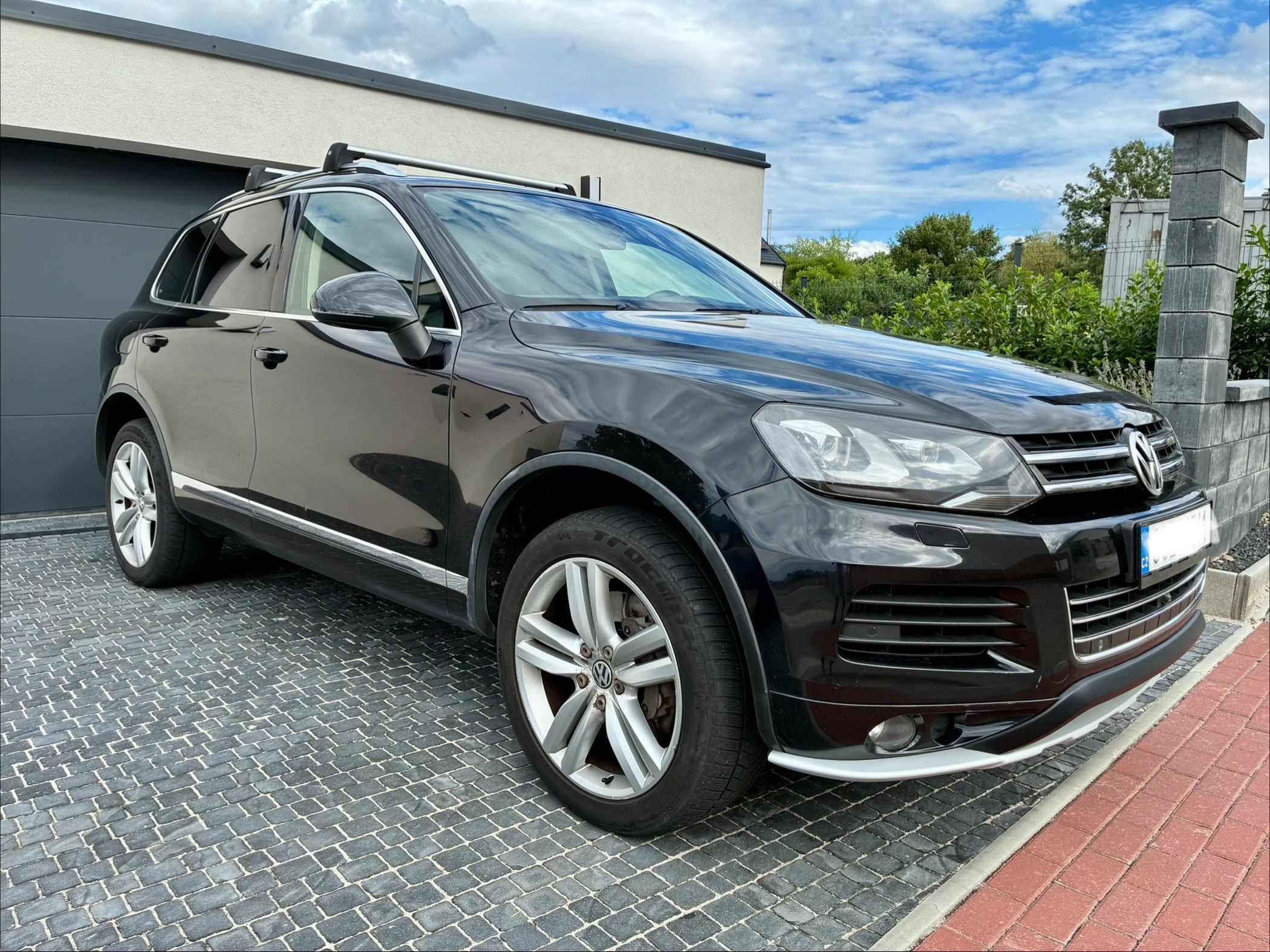 Volkswagen Touareg, 4.2 tdi V8 Koupeno v ČR
