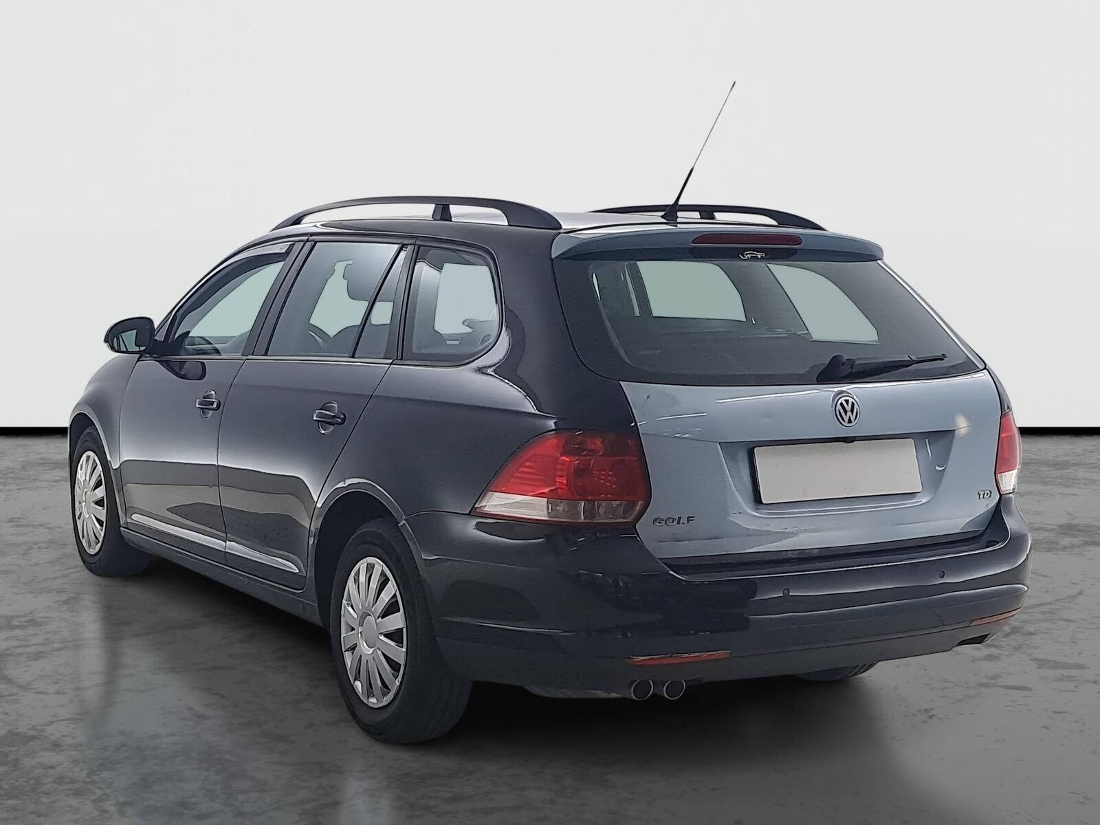 Volkswagen Golf, 1.9 TDI, po STK, Tažné, Klima - fotka 4