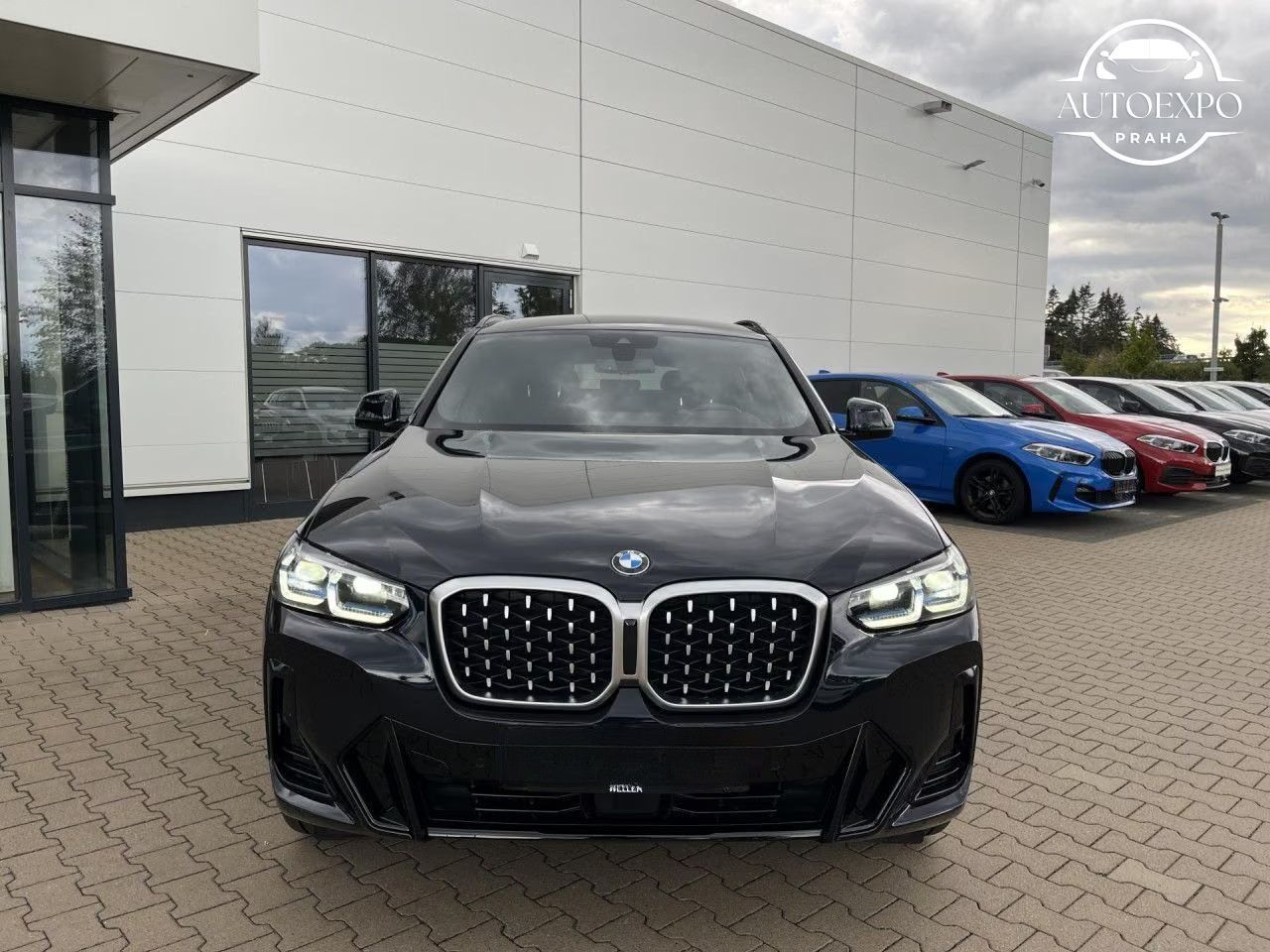 BMW X4, xDrive* 30d M SPORT* - fotka 5