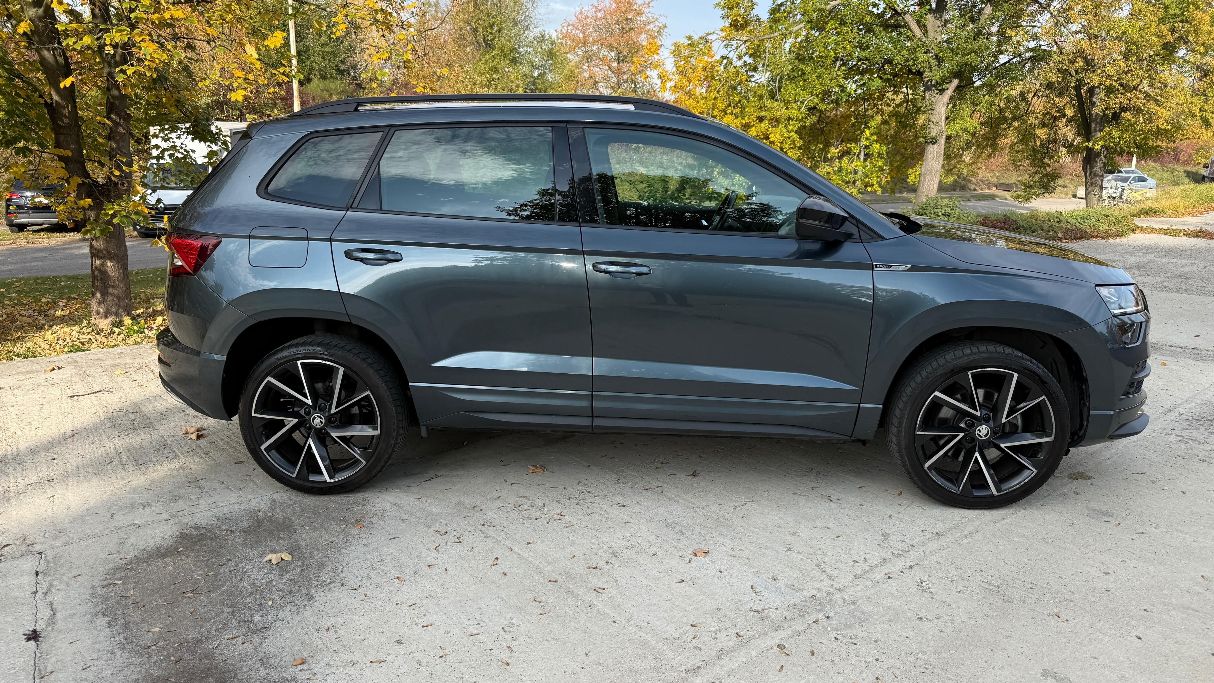 Škoda Karoq, SPORTLINE 1,5TSI 110kW DSG/TAŽ - fotka 4