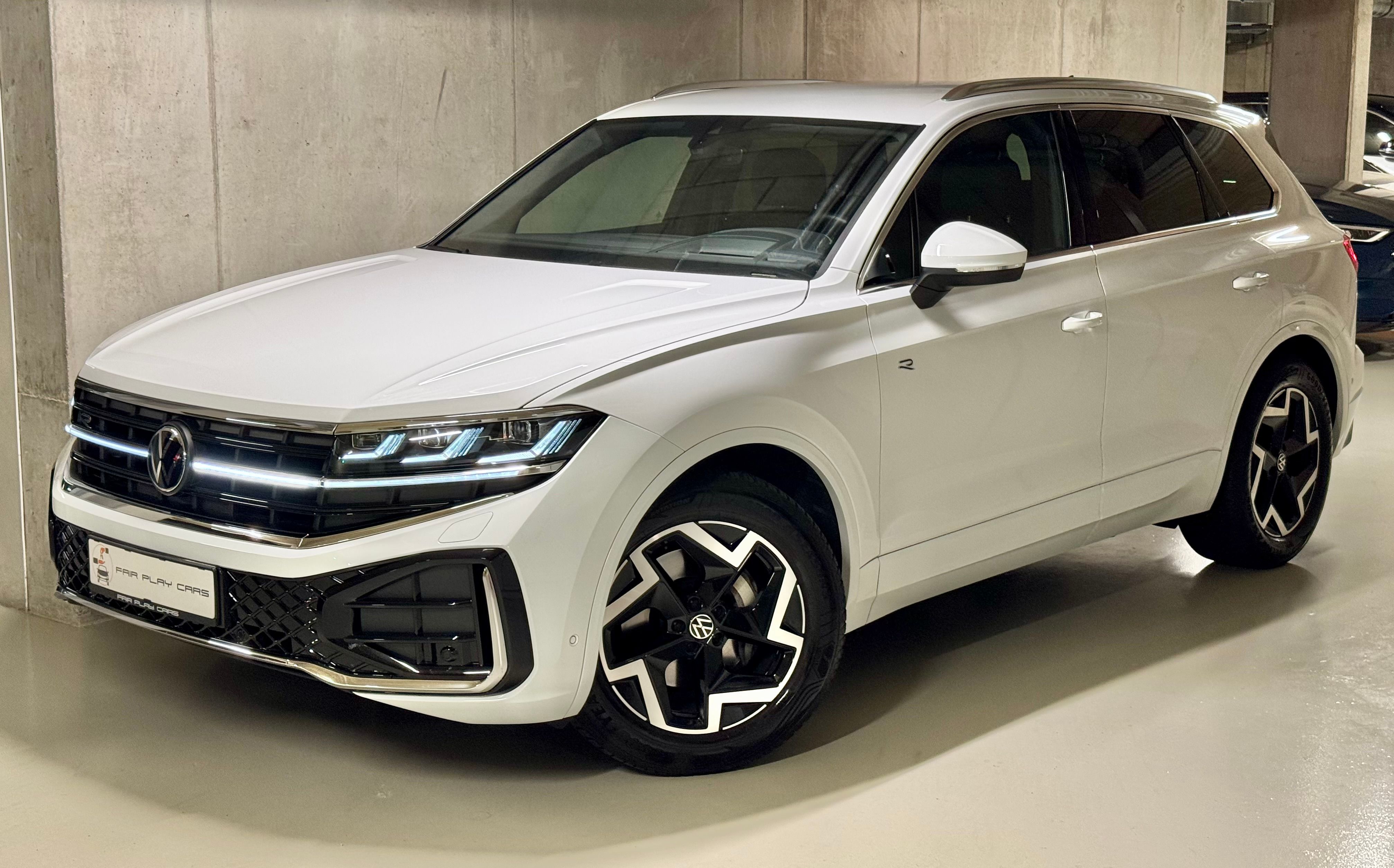 Volkswagen Touareg, R-line/4WS/air/matrix/webast - fotka 3