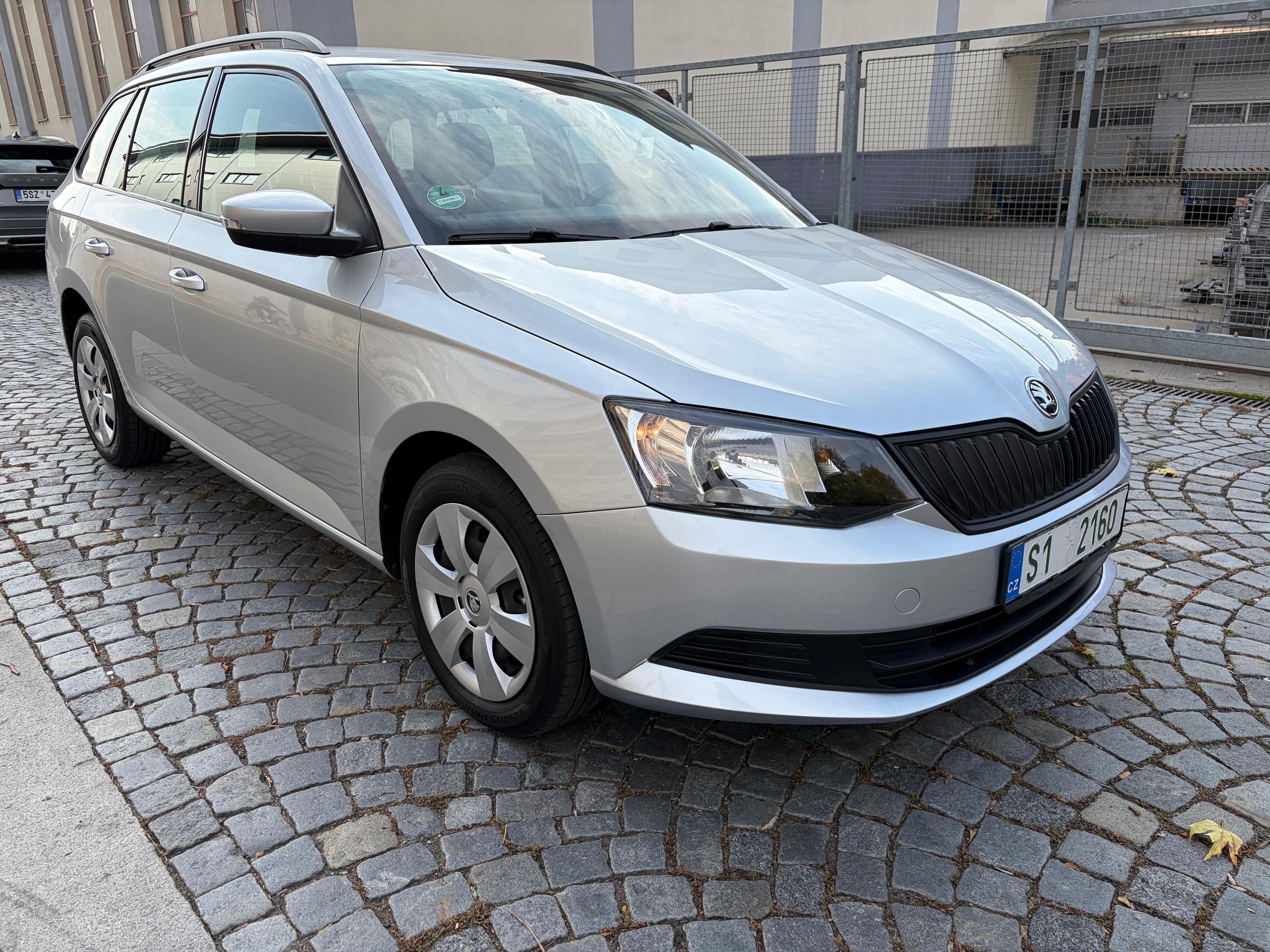 Škoda Fabia, 1,2 TSI, 66 KW - fotka 5