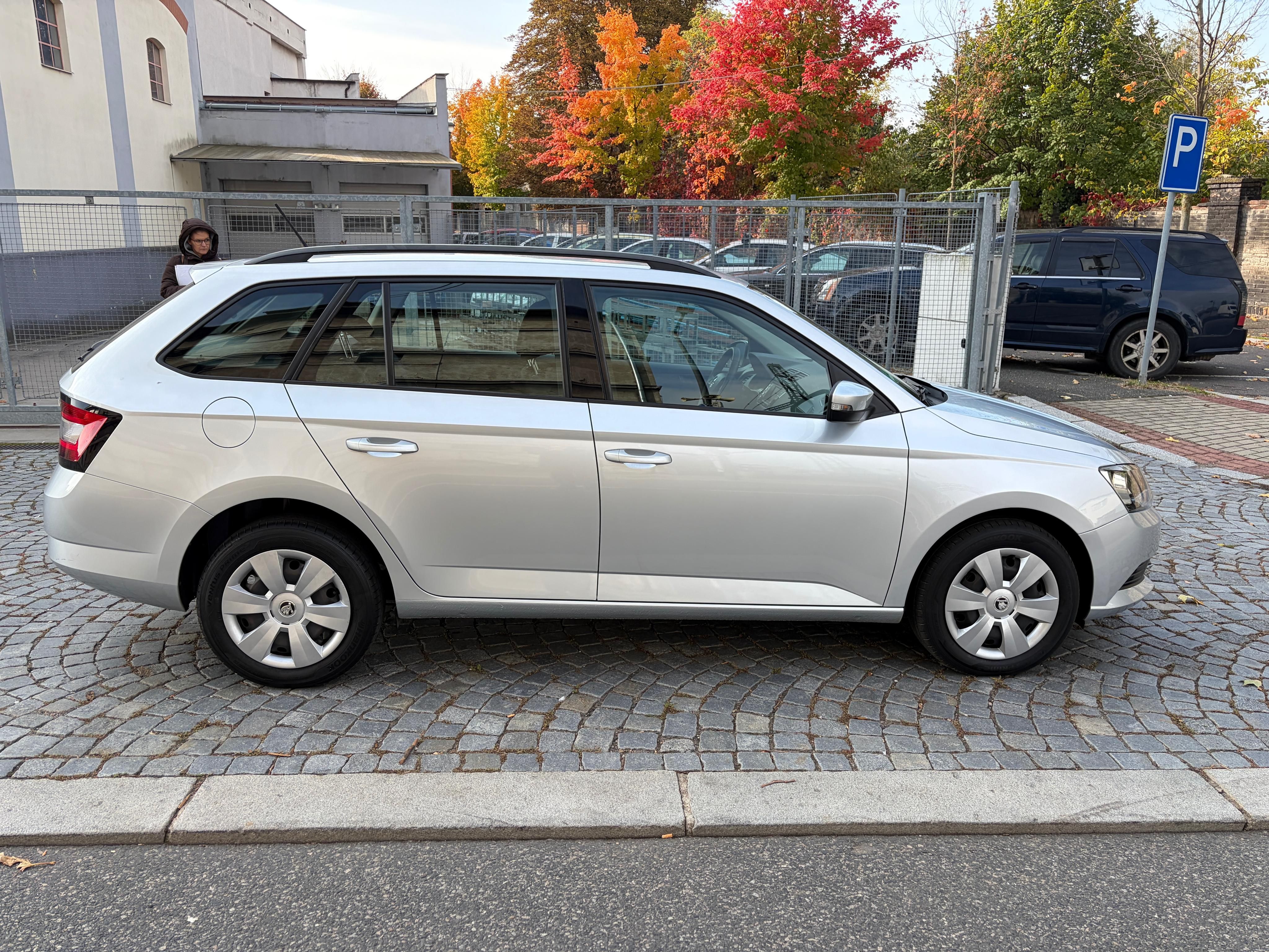 Škoda Fabia, 1,2 TSI, 66 KW - fotka 6