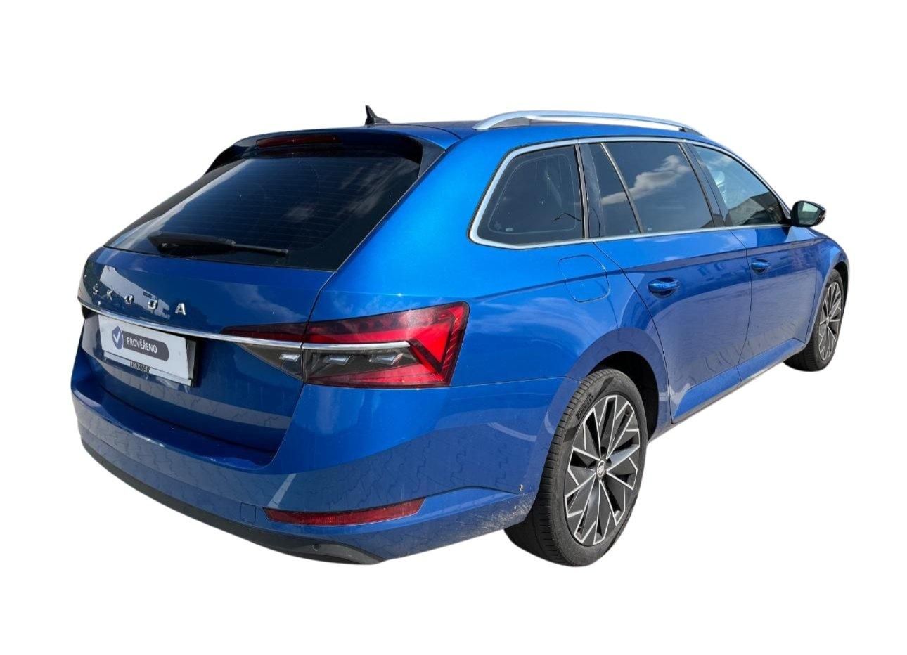 Škoda Superb - fotka 2