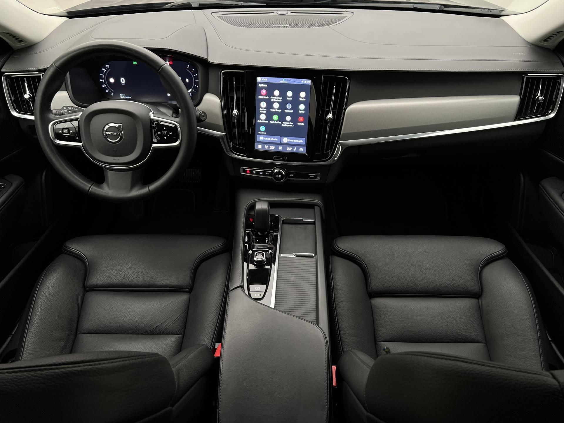 Volvo V90, B4 BRIGHT PLUS CZ 1. maj. - fotka 2