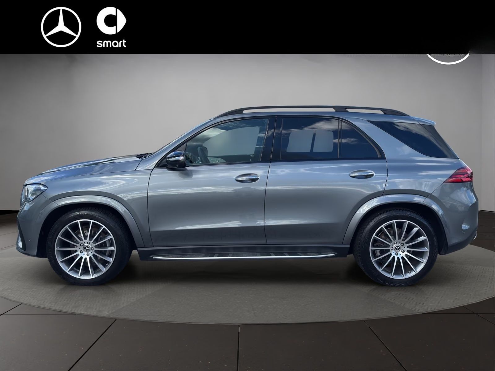 Mercedes-Benz GLE, 300d 4M AMG*PremiumPlus* - fotka 6