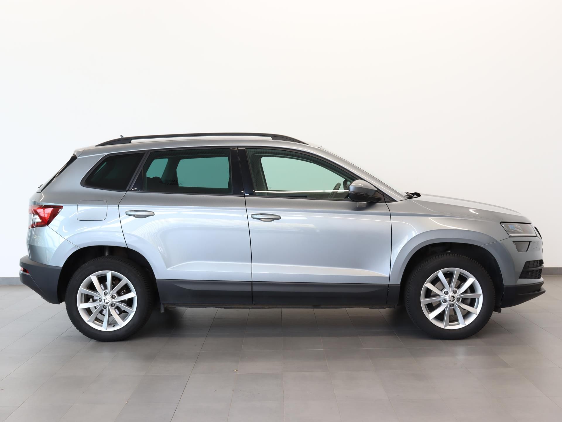 Škoda Karoq, AMBITION 1,0 TSI 81 kW - fotka 3