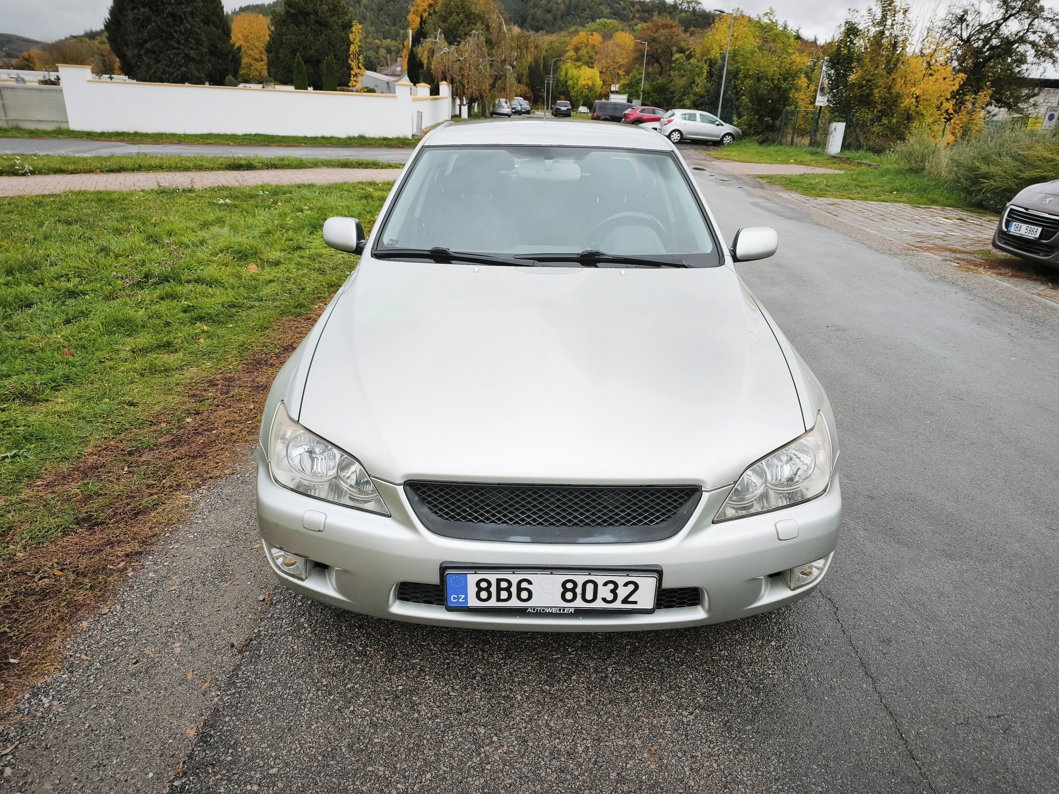 Lexus IS, 200 - 114 kW-najeto 135000 km - fotka 2