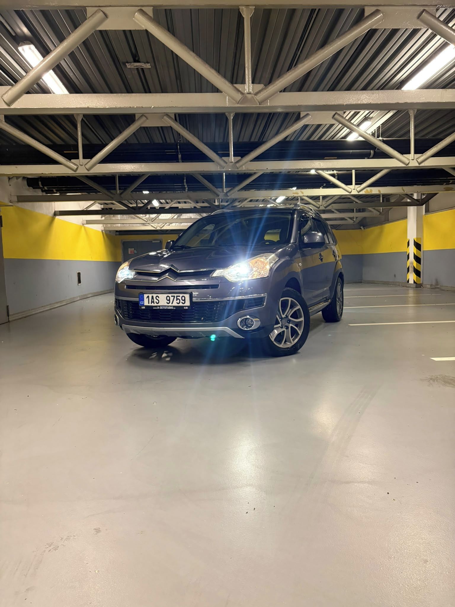 Citroën C-Crosser, Citroen C-Crosser 2.2 HDi, ČR