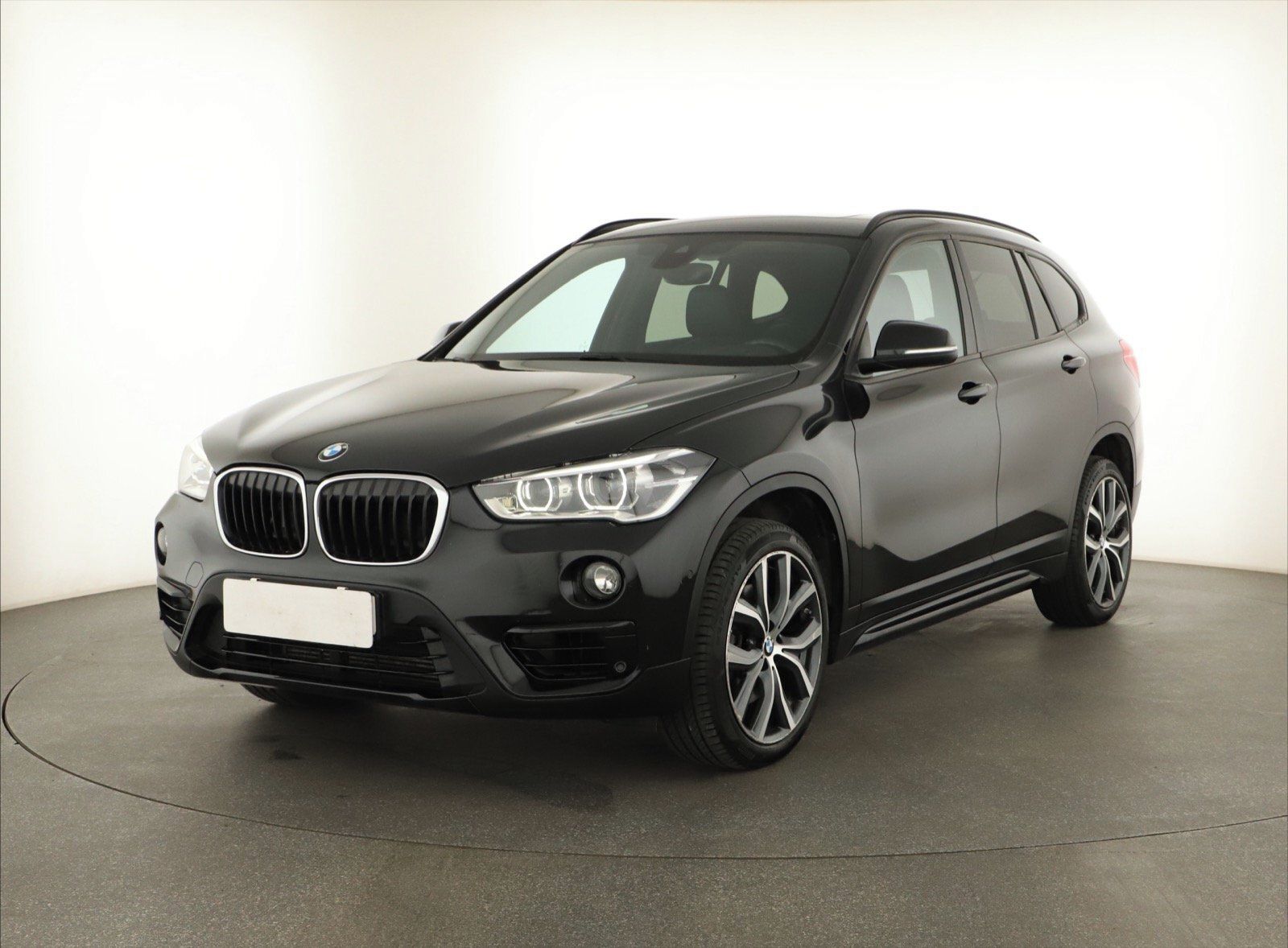 BMW X1, sDrive20i, Automat, Serv.kniha - fotka 3