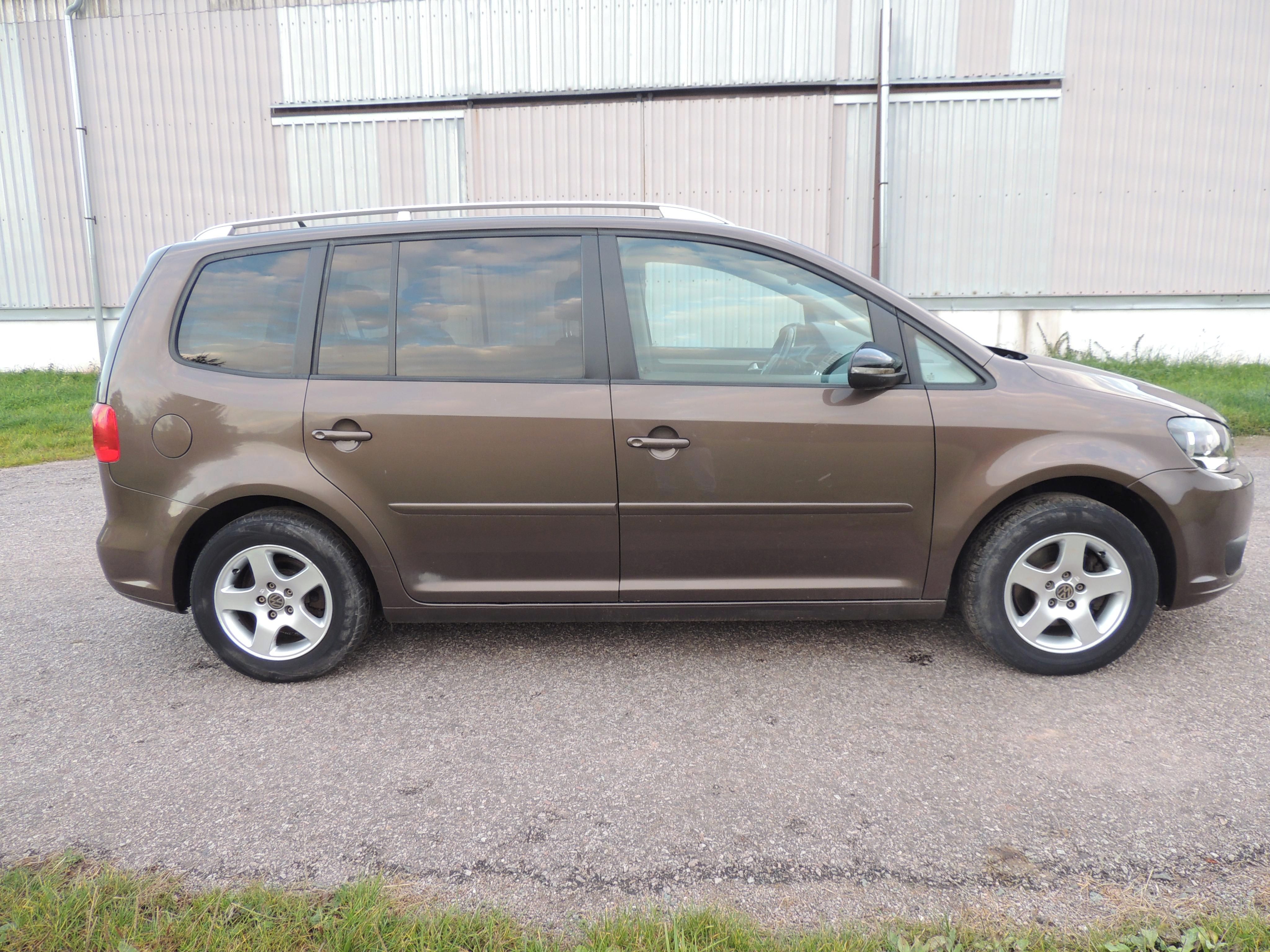 Volkswagen Touran, 1.6 TDI 77KW MATCH - fotka 3