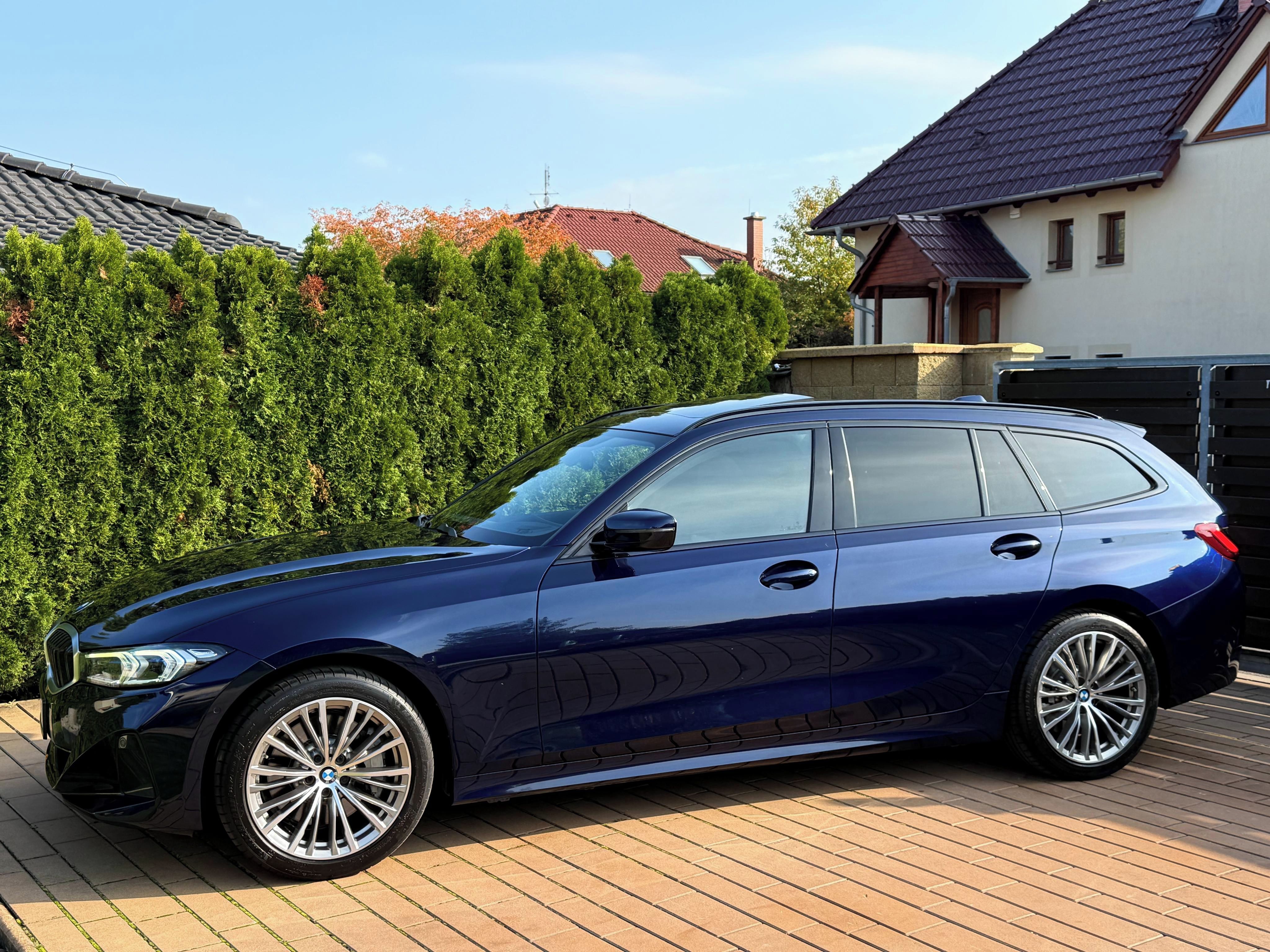 BMW Řada 3, 330D xDr. LCI SPORT Kůže Panor - fotka 2