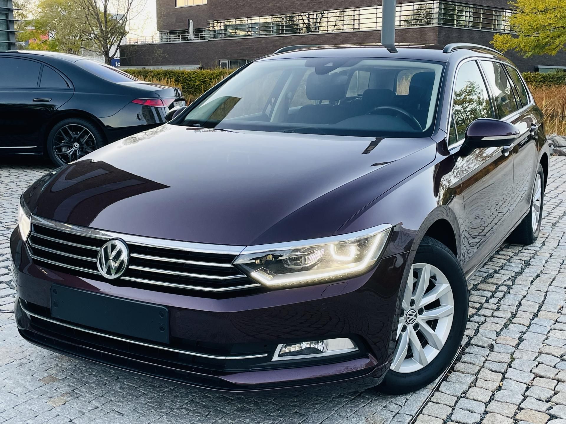 Volkswagen Passat, 1.4TSI AUT TAŽNÉ SERVISKA LED