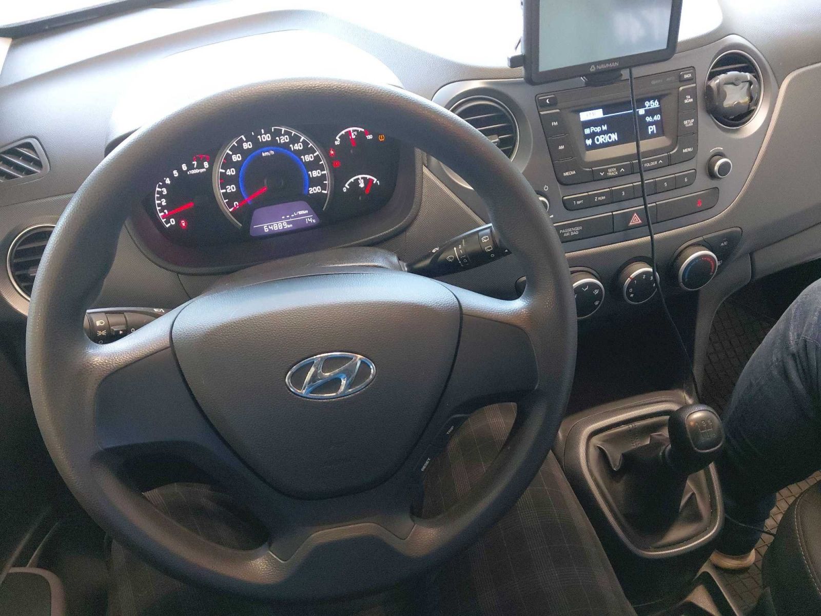 Hyundai i10, 1.0, ČR,1.maj, Serv.kniha - fotka 3