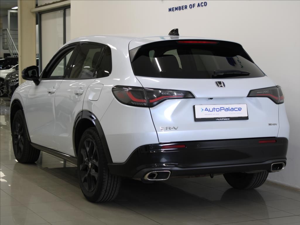 Honda ZR-V, 2,0 Hybrid Záruka 1.maj.ČR - fotka 3