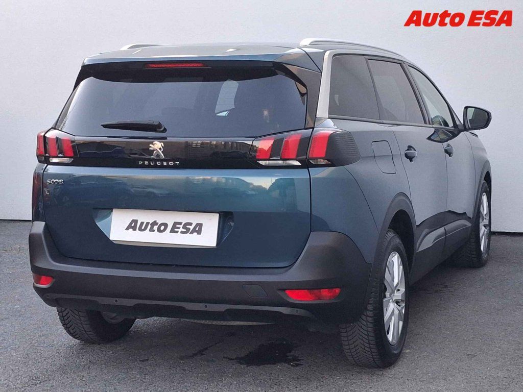 Peugeot 5008, 1.5 HDi,Allure,navi - fotka 4
