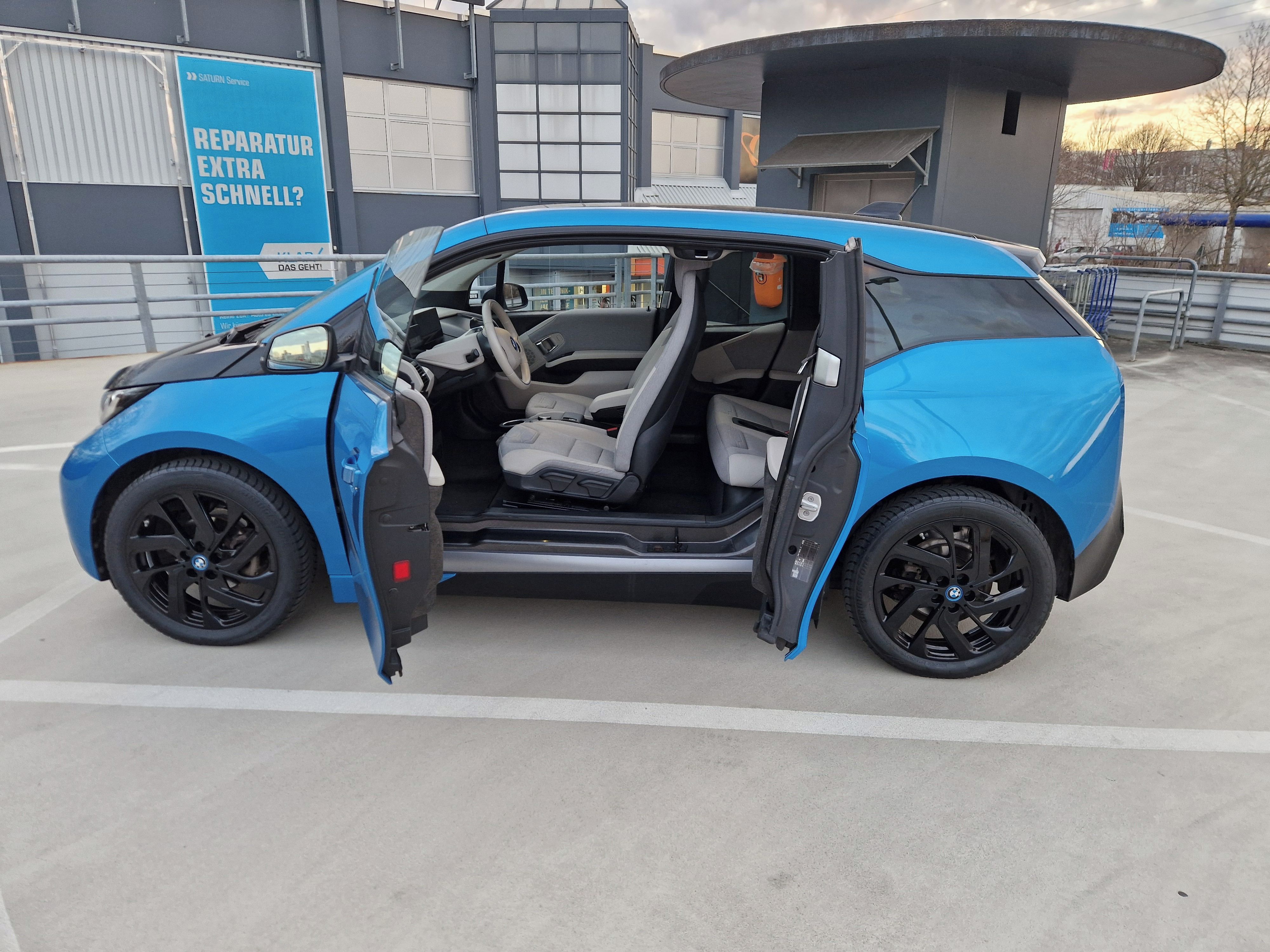 BMW i3, 94Ah, Navi-Profi, CCS, DAB - fotka 6