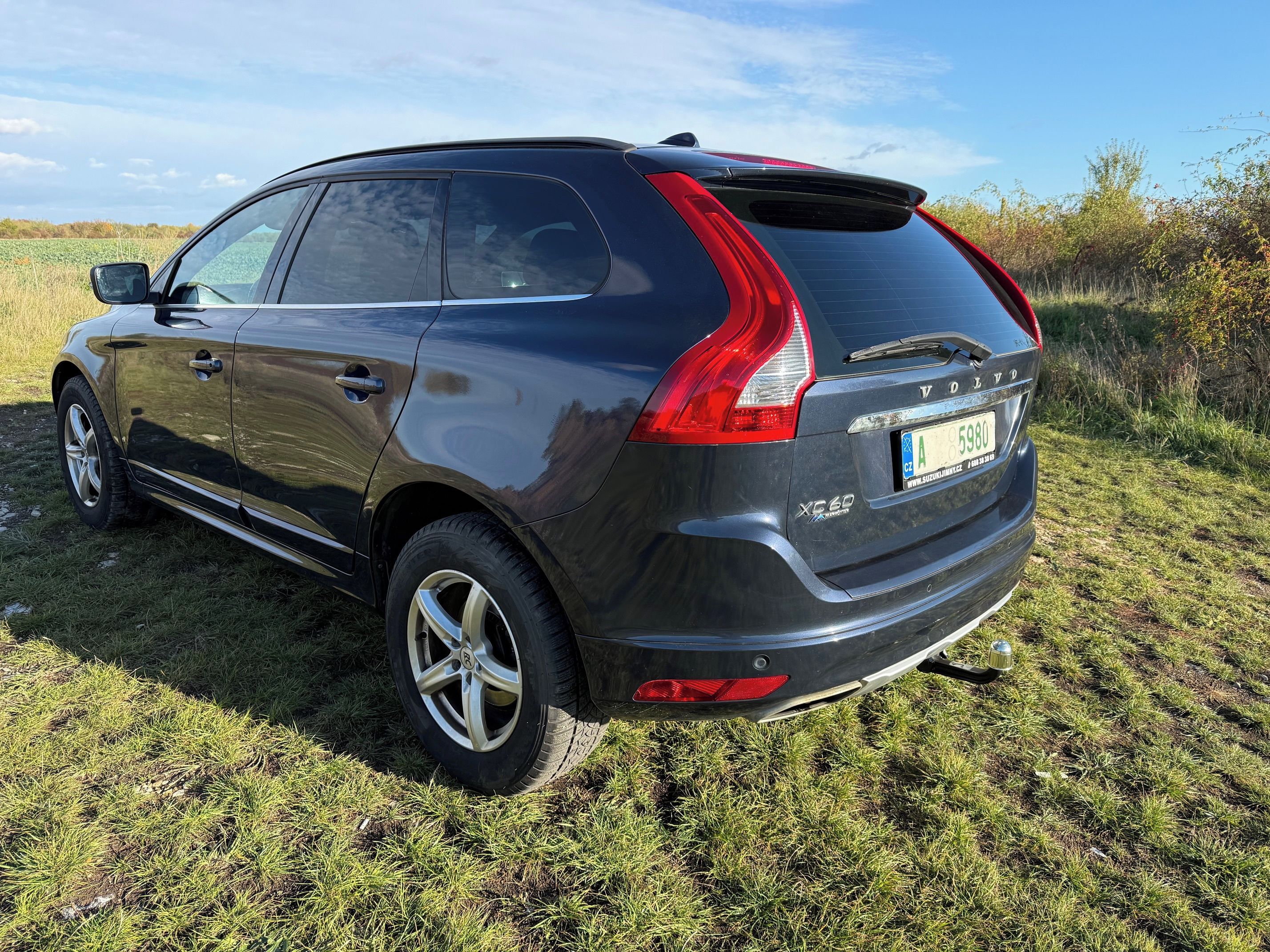 Volvo XC60, 5 válec, 2400ccm, manuál, AWD - fotka 3