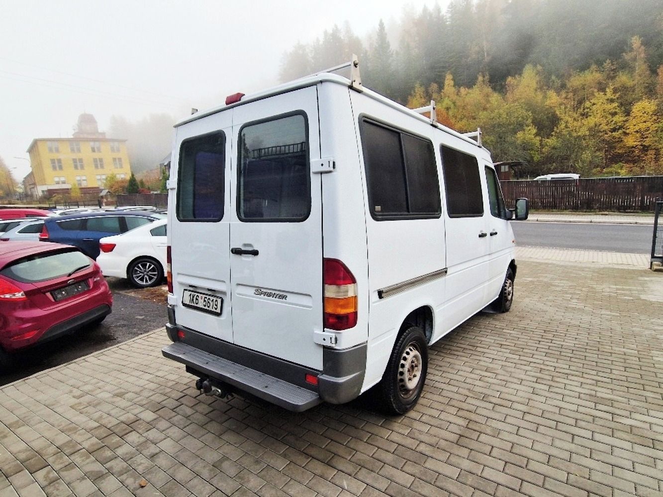 Mercedes-Benz 211, M-B Sprinter 221 CDi, 9 míst - fotka 4