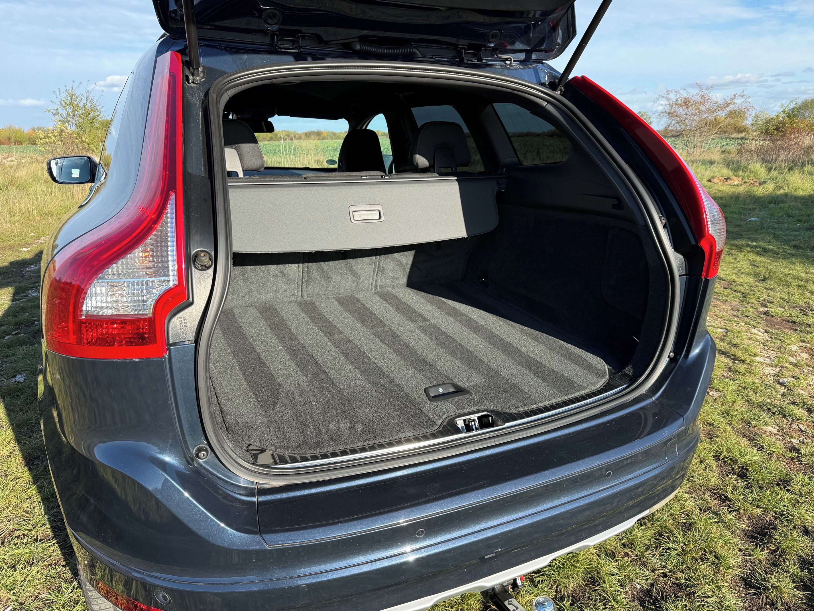 Volvo XC60, 5 válec, 2400ccm, manuál, AWD - fotka 5