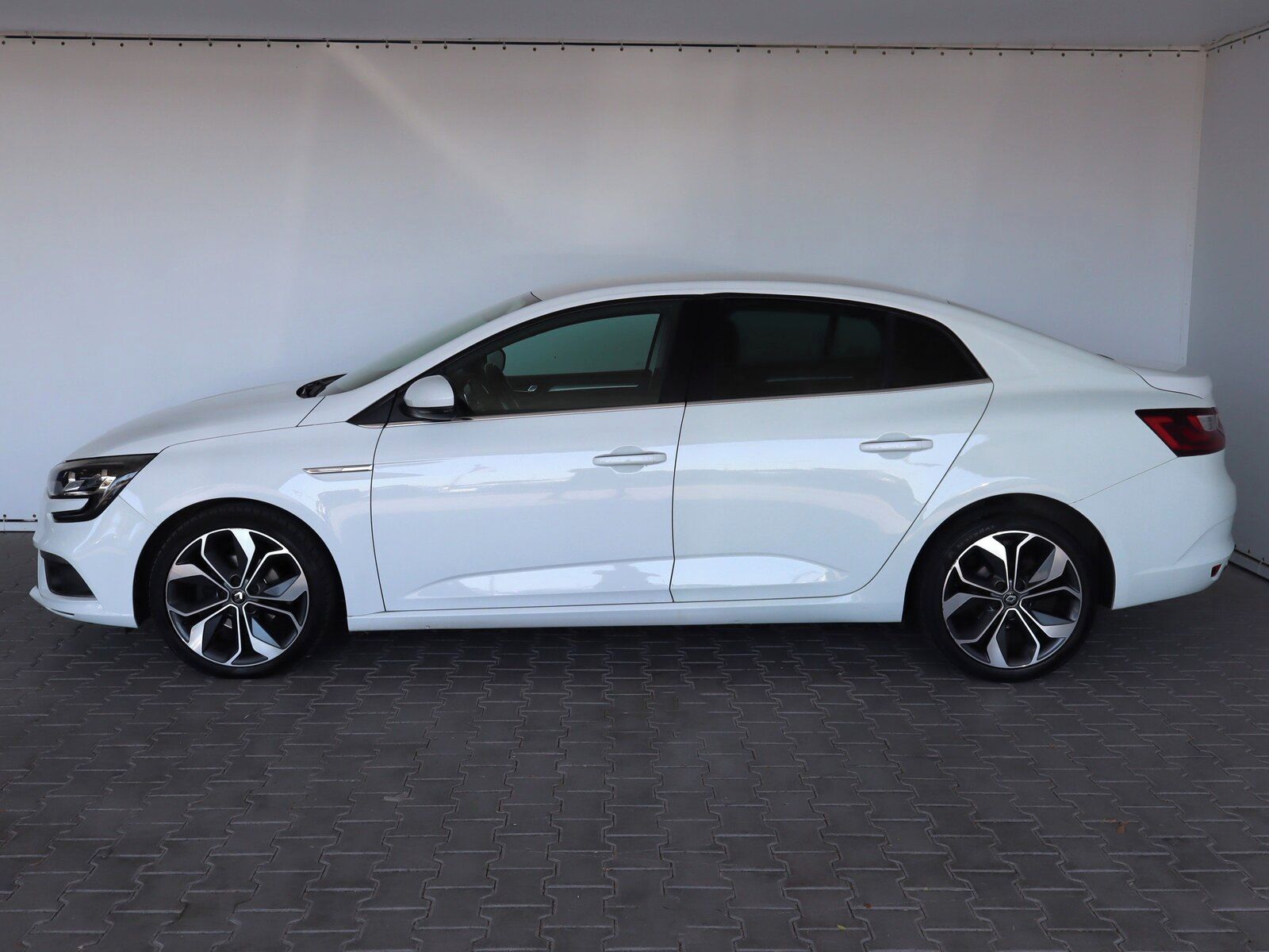 Renault Mégane, 1.2 TCe, Automat, Serv.kniha - fotka 3