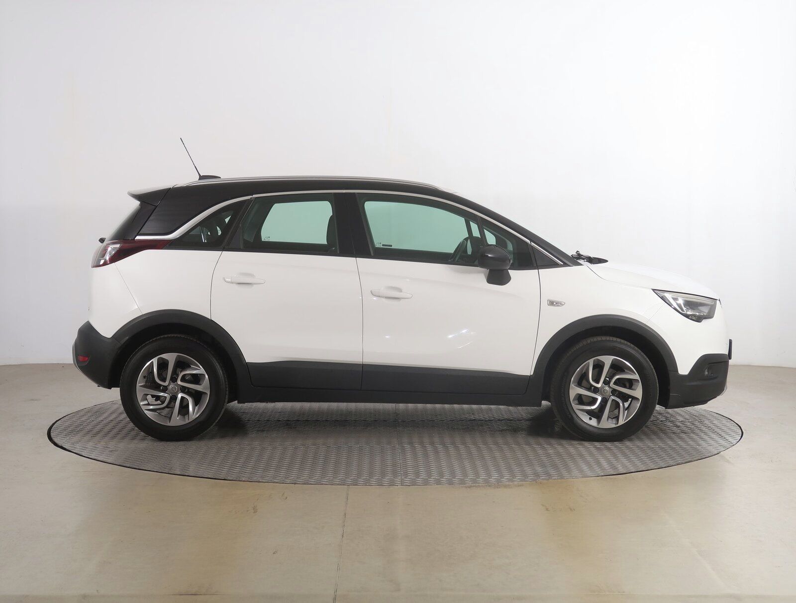 Opel Crossland, 1.2 Turbo, Serv.kniha - fotka 6