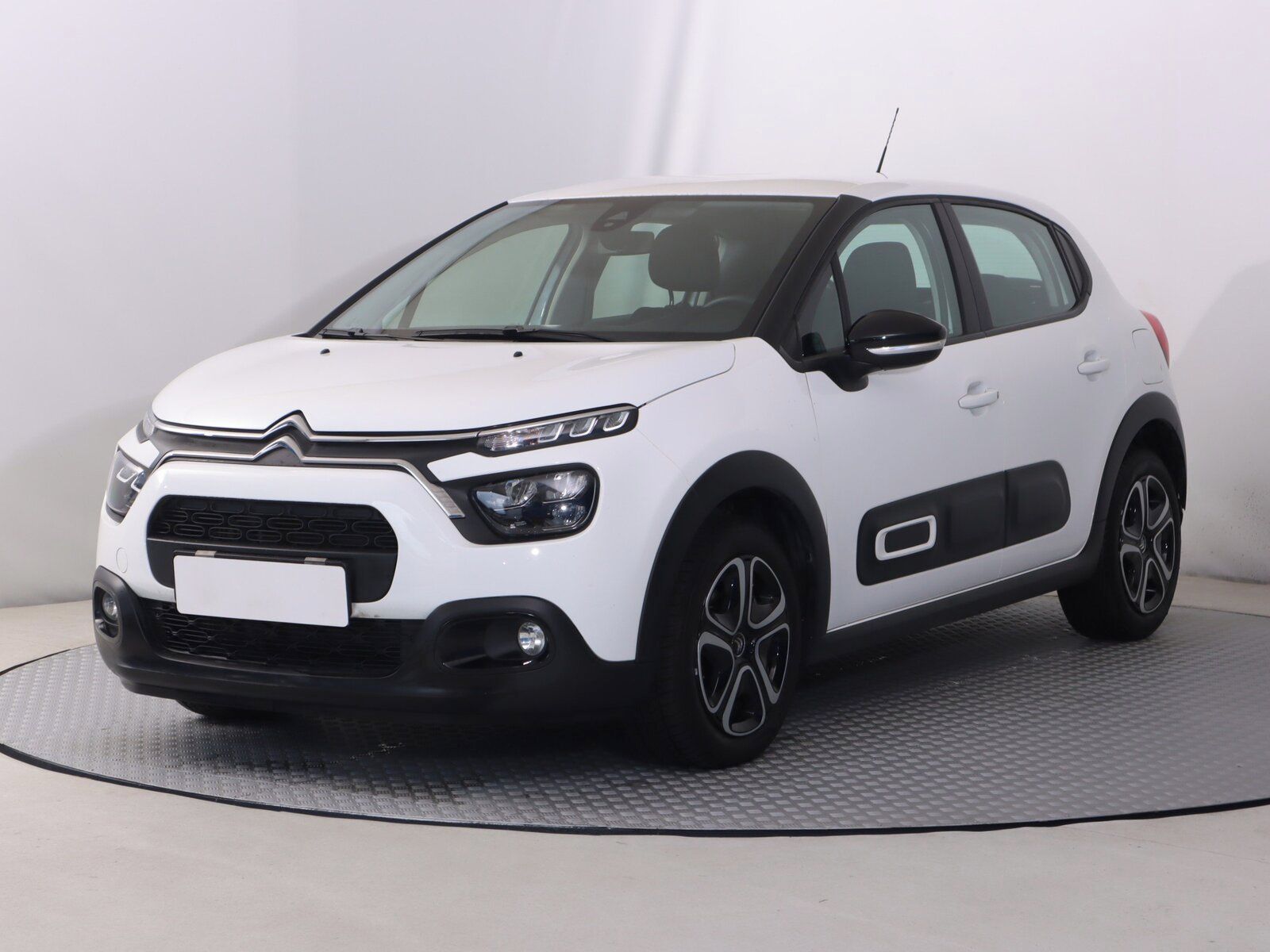 Citroën C3, 1.2 PureTech, Feel Pack - fotka 2