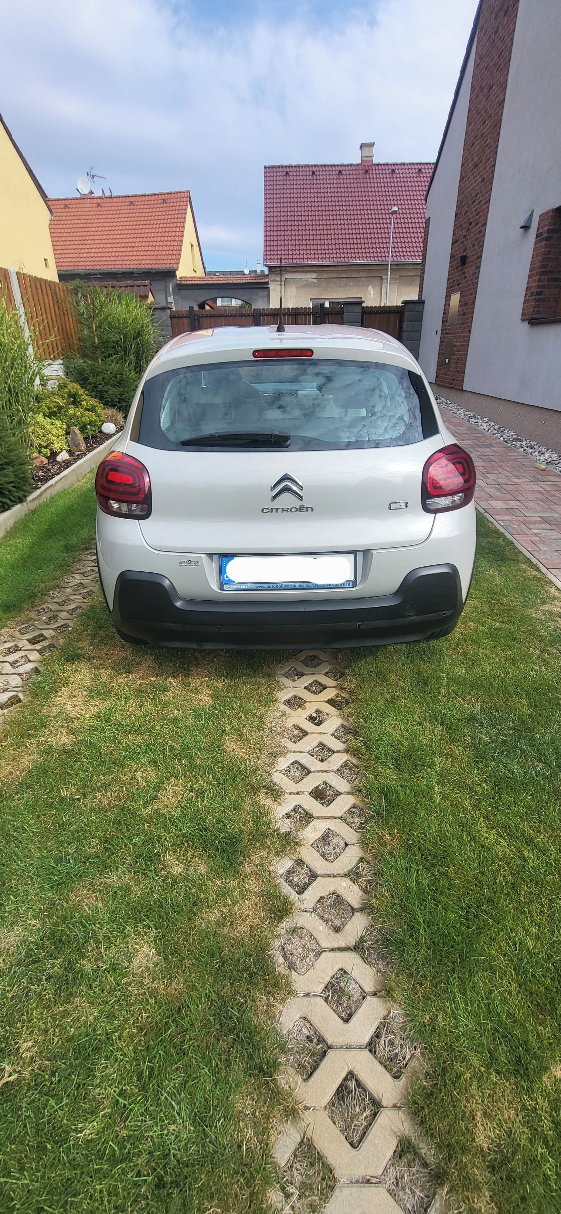 Citroën C3, Citroen C3 1.2 Pure Tech MAN S - fotka 5