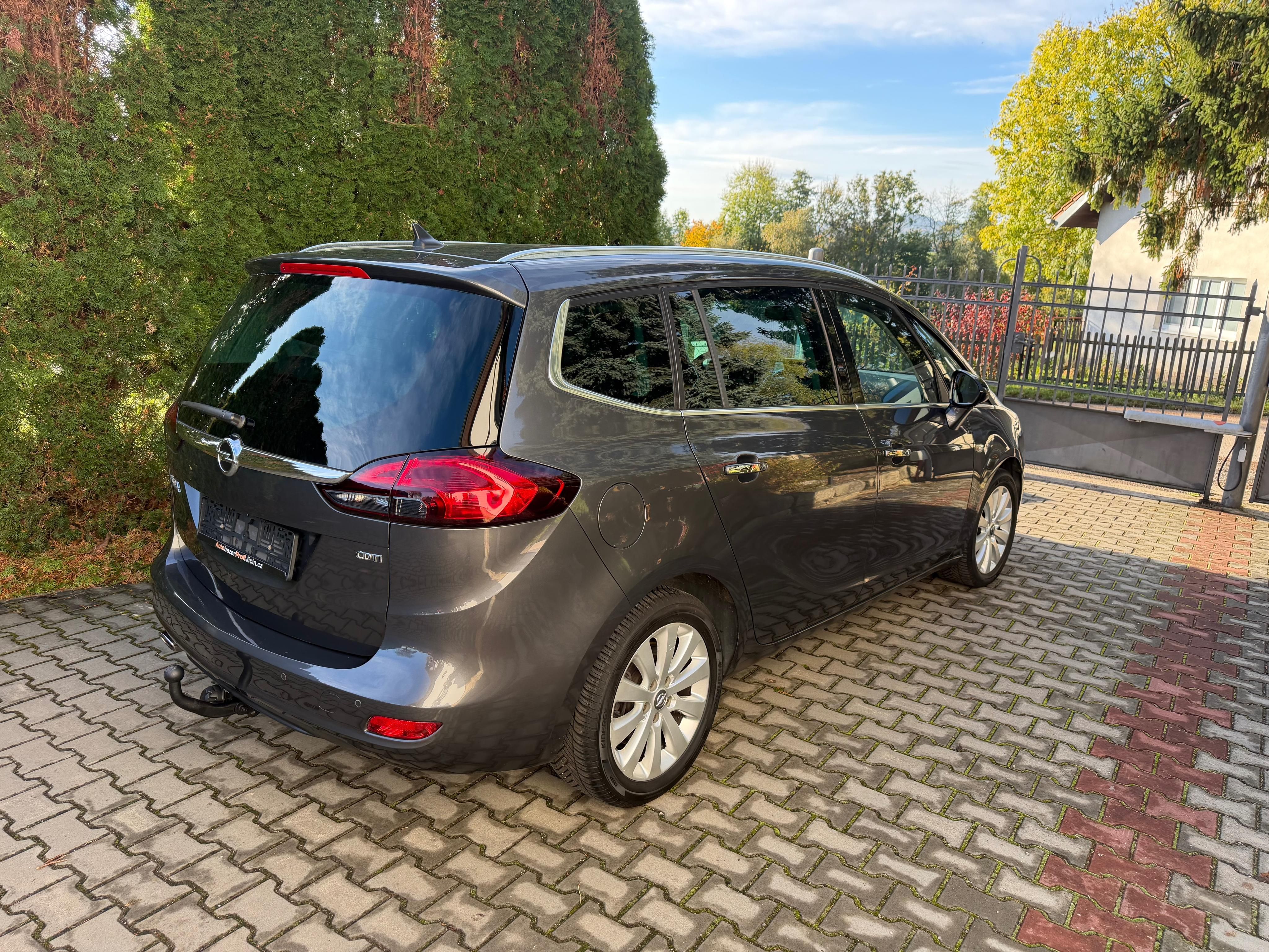 Opel Zafira, 2,0CDTi/120KW , 7 Míst ,Tažné - fotka 4