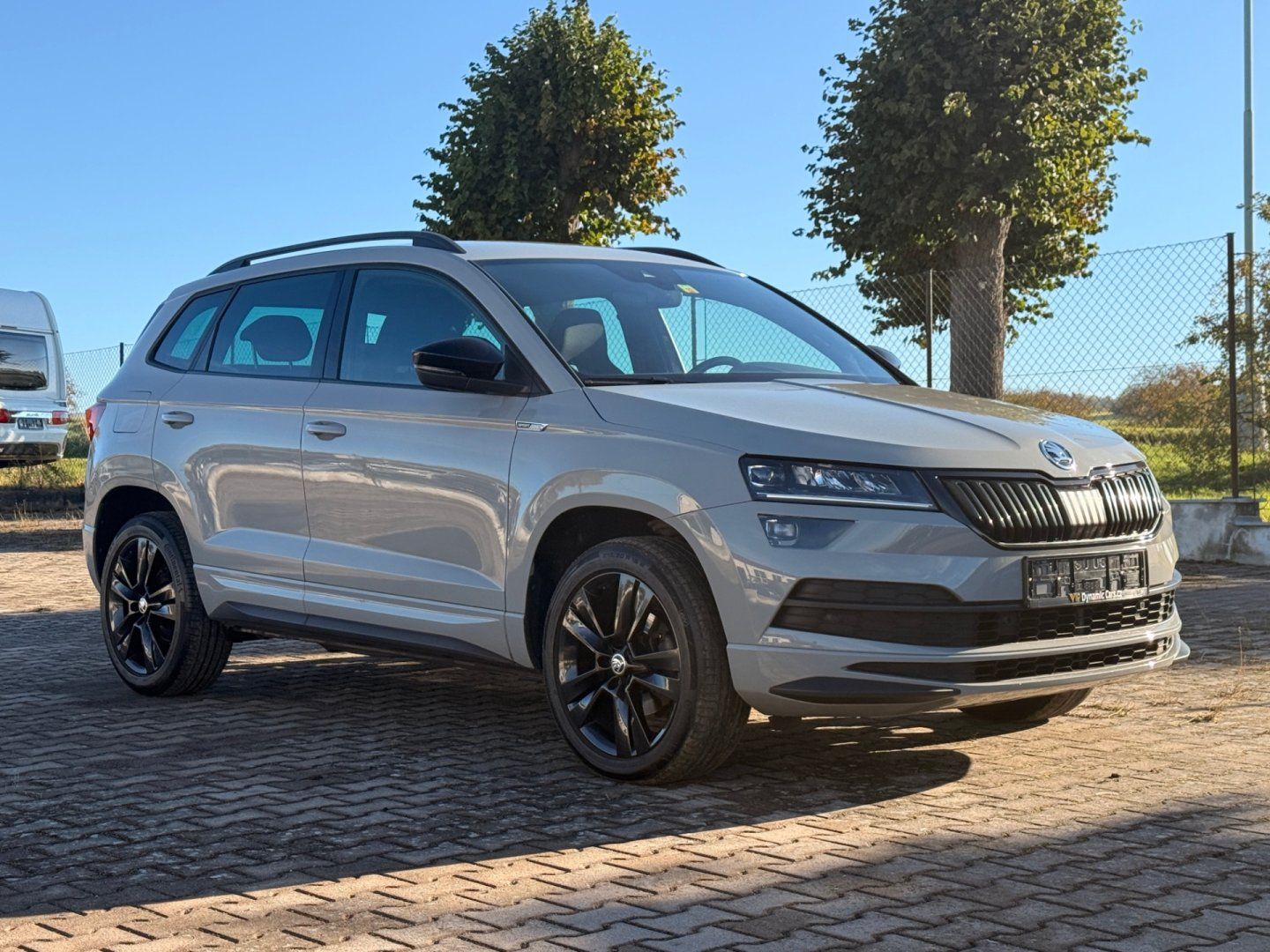Škoda Karoq, 1.5 TSI DSG Sportline Virtual - fotka 3