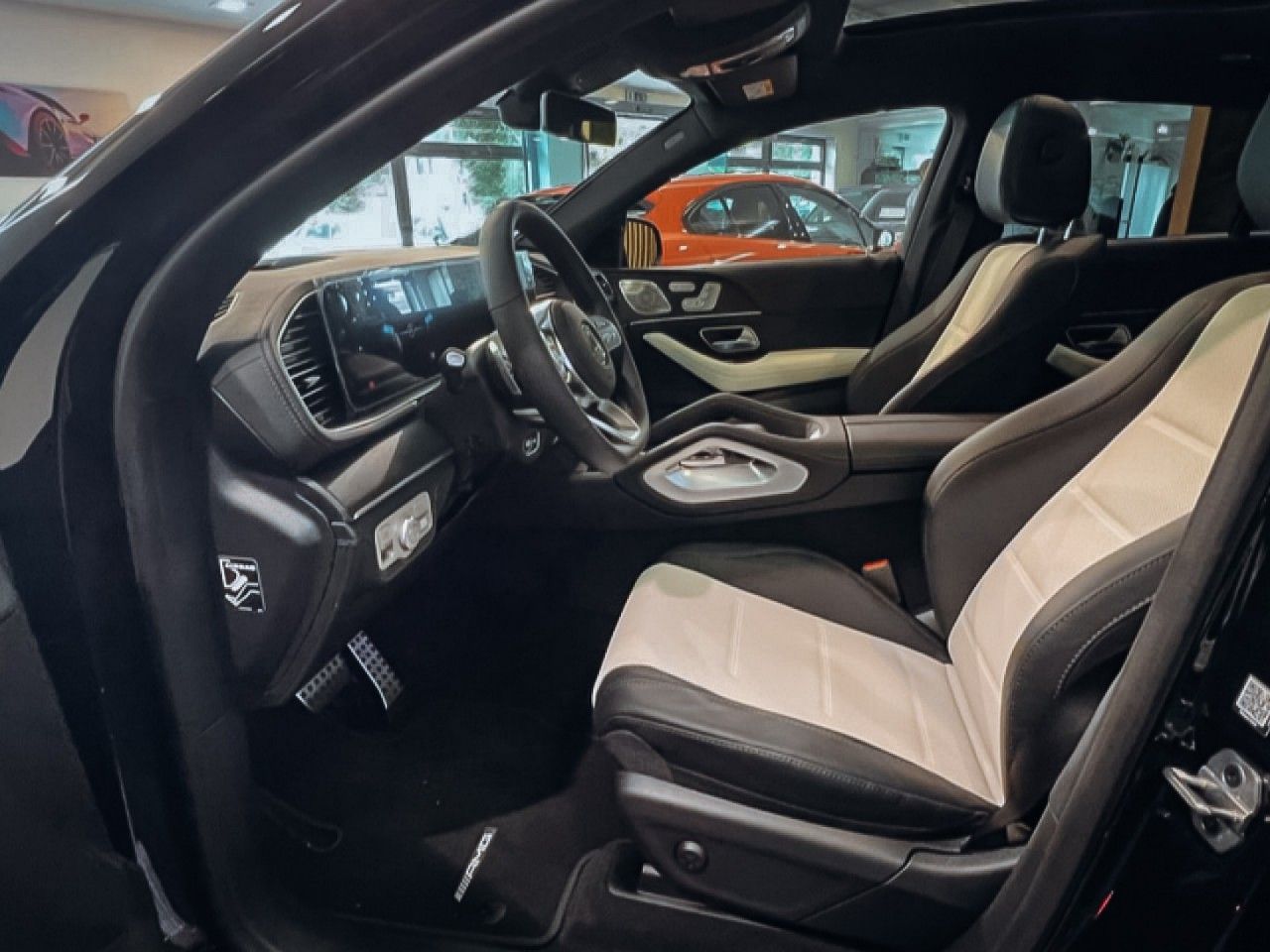 Mercedes-Benz GLE, 400d 4M AMG - fotka 4