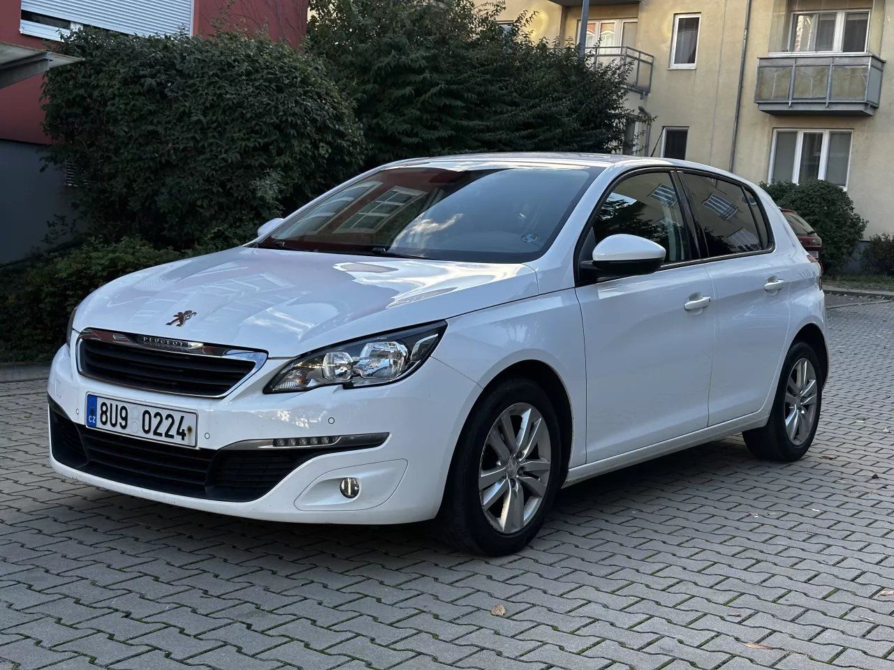 Peugeot 308, 1.2 81kW PureTech Nové v ČR - fotka 3