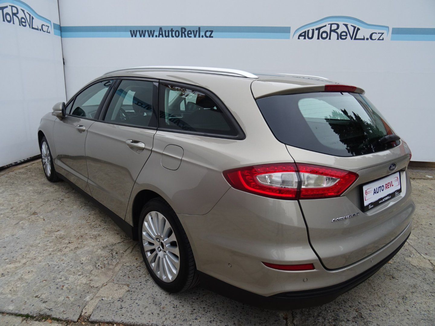 Ford Mondeo, 1.6TDCi,85kW,e.serv.k,navi - fotka 3