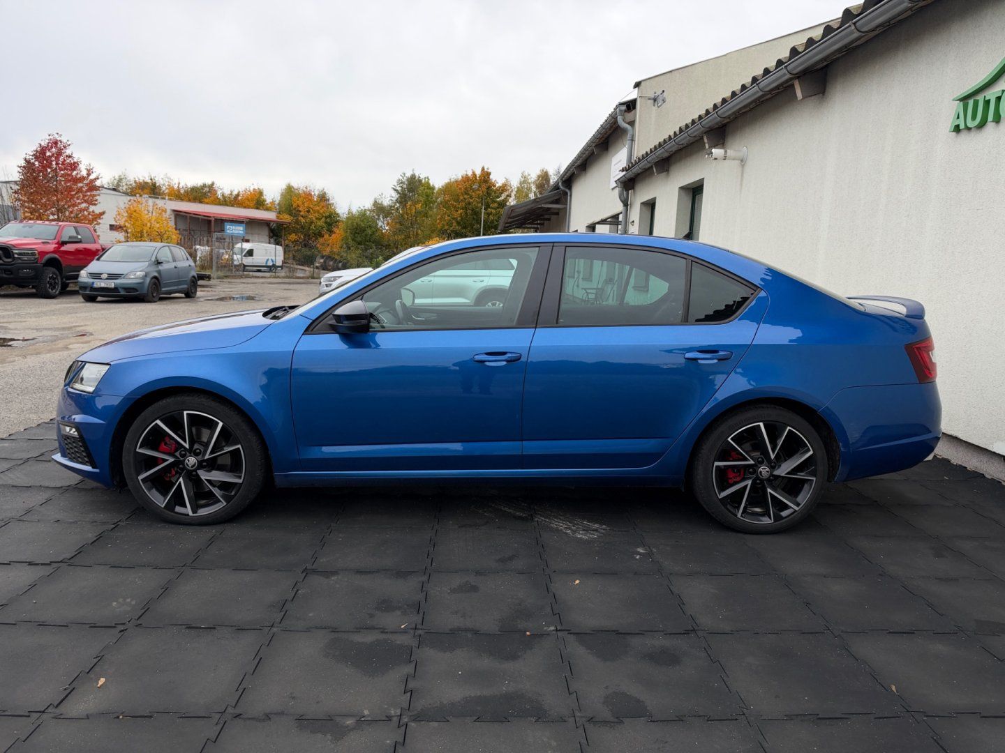 Škoda Octavia, RS 2.0TDi 135kW DSG ČR LED - fotka 4