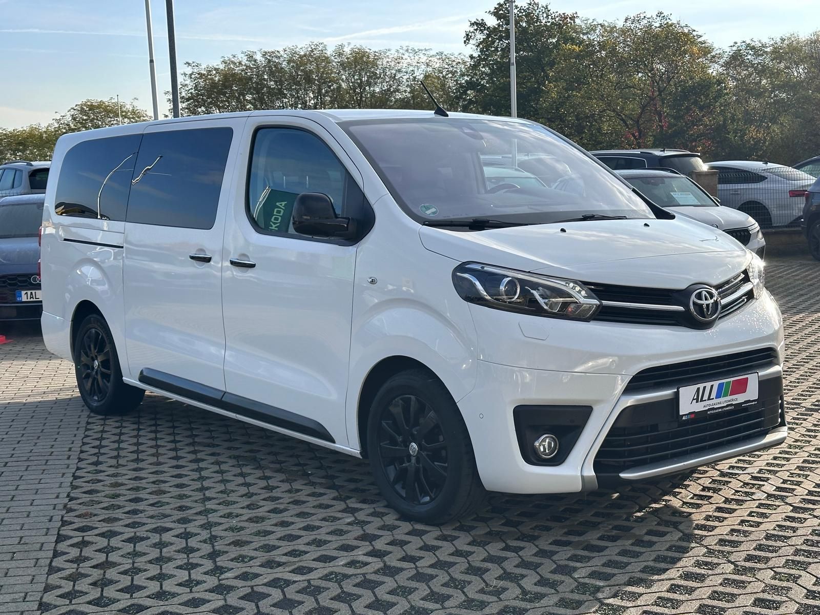Toyota Proace Verso, 2.0 D-4D 180k - fotka 4