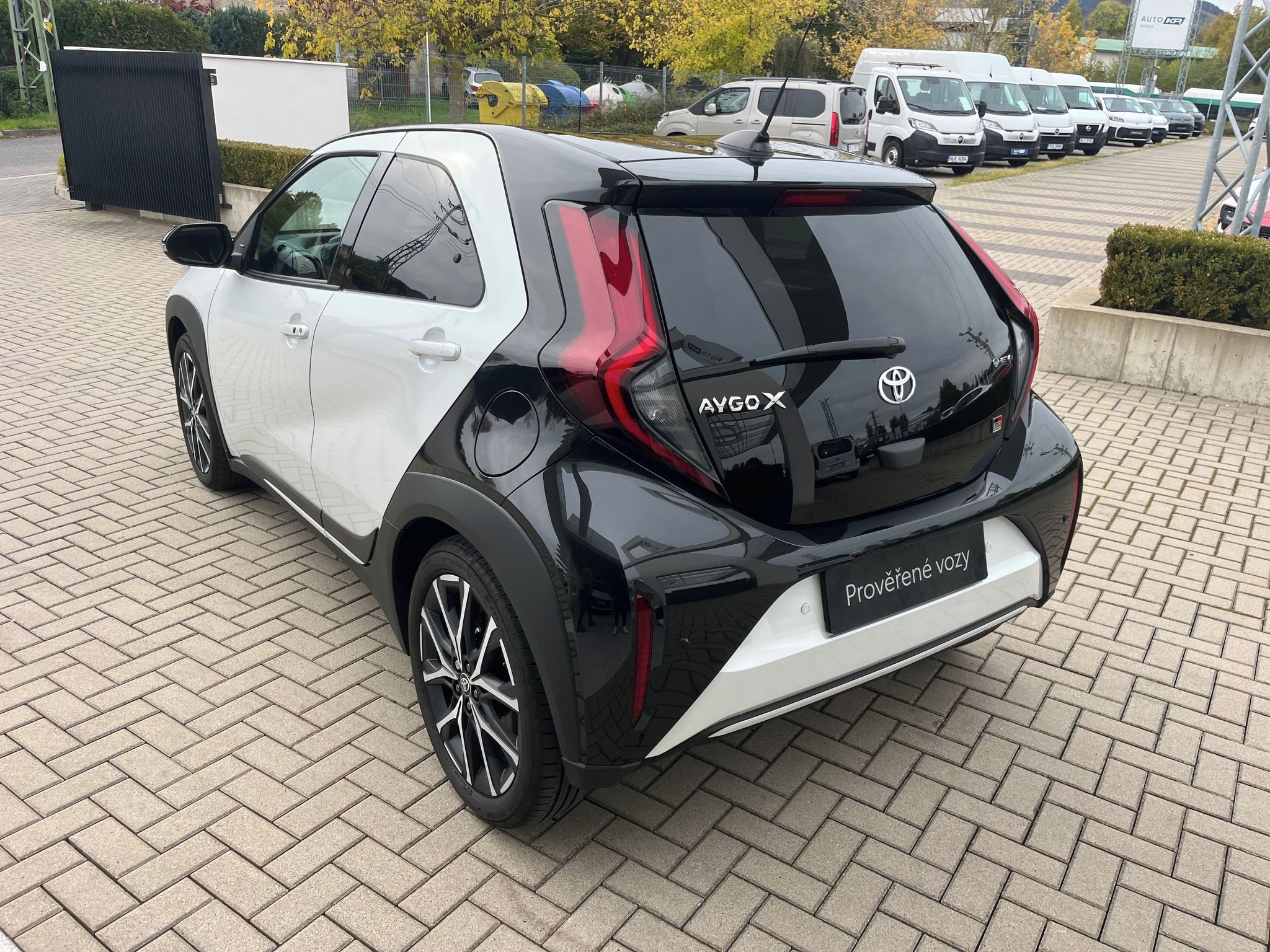 Toyota Aygo, 1.5 Hybrid e-CVT GR Sport - fotka 4