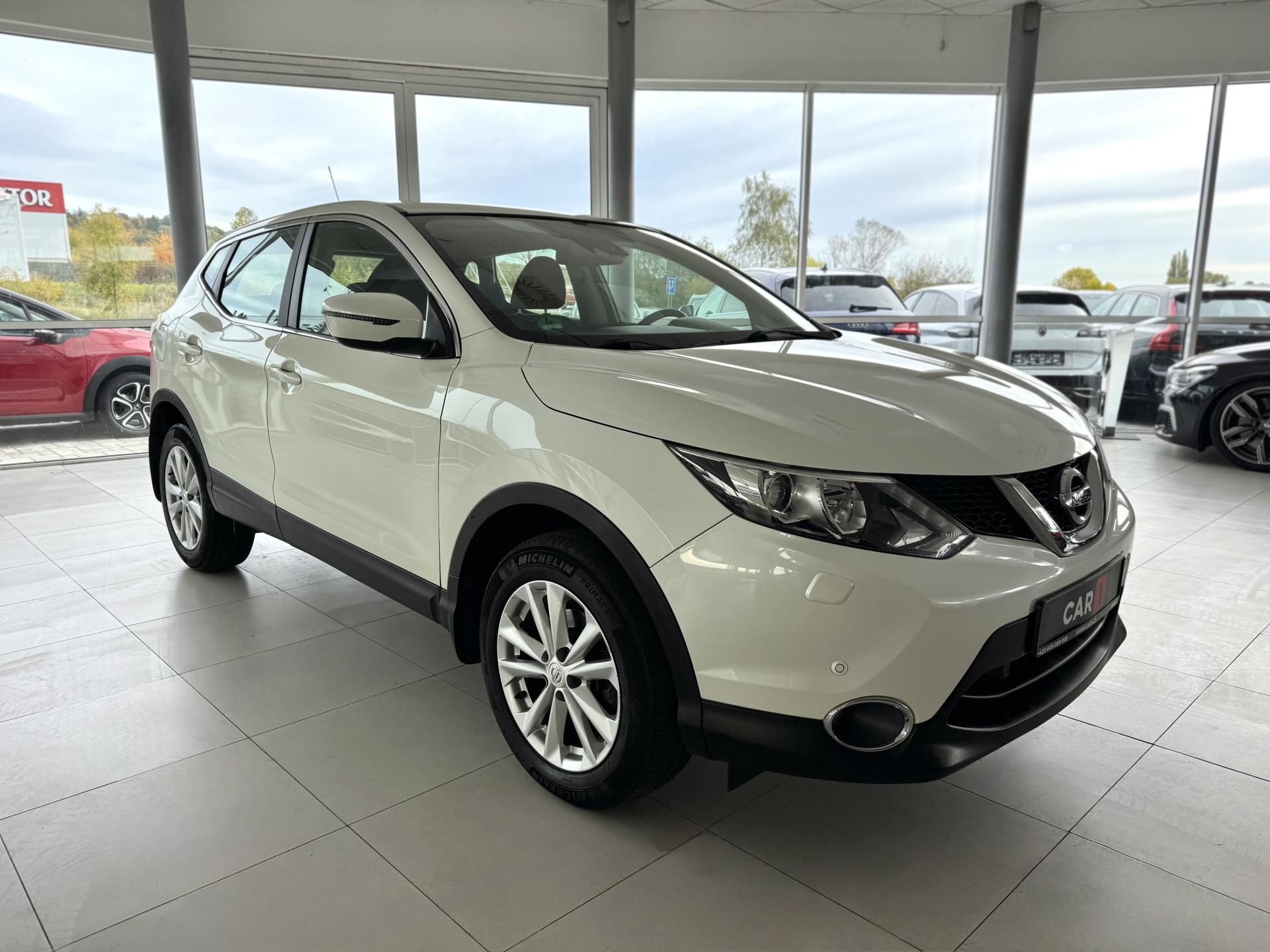 Nissan Qashqai, 1,2DIG-T*Navi*Kamera*PDC*Tažné - fotka 4