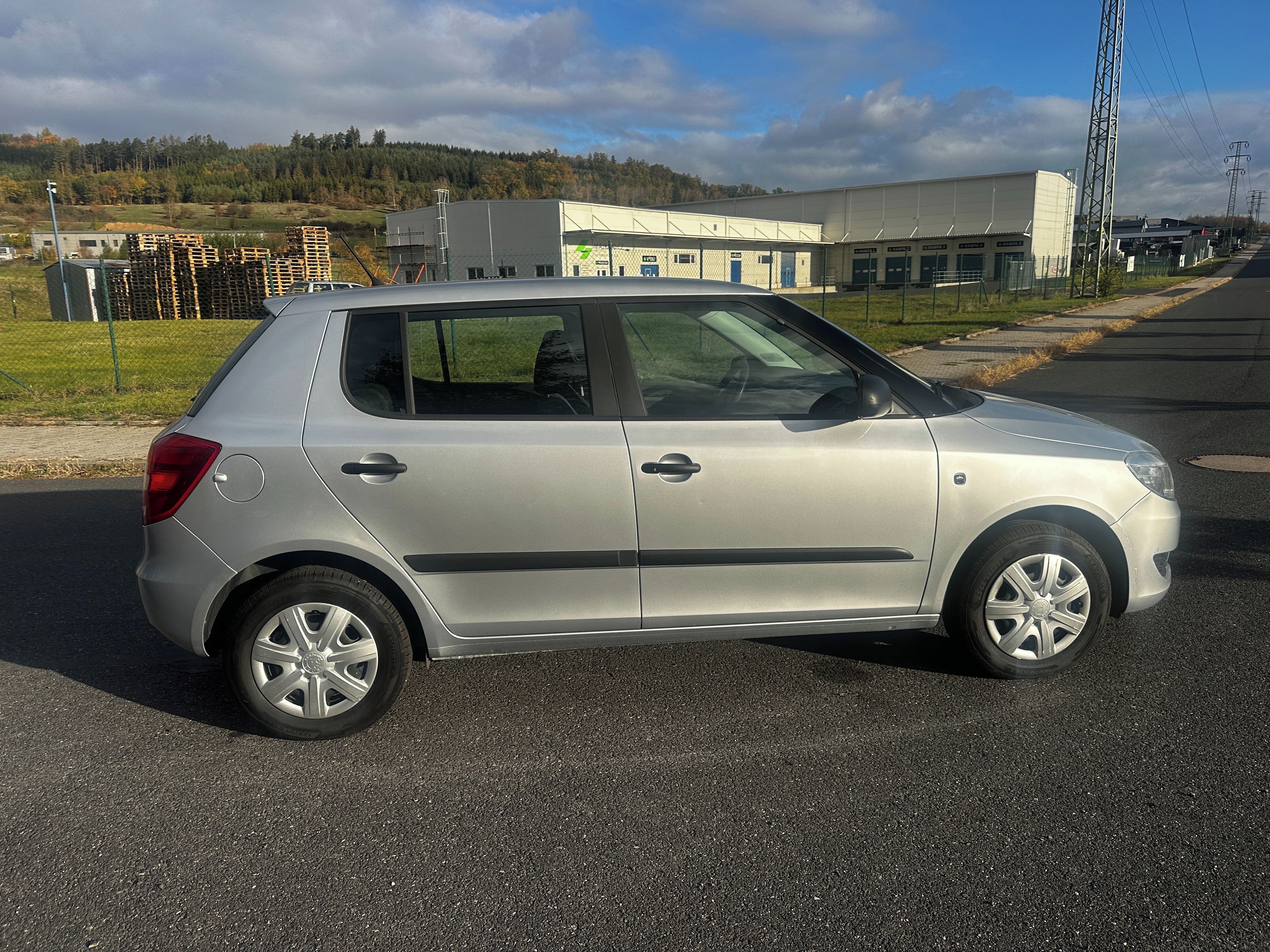 Škoda Fabia, 1.4 16V - fotka 6