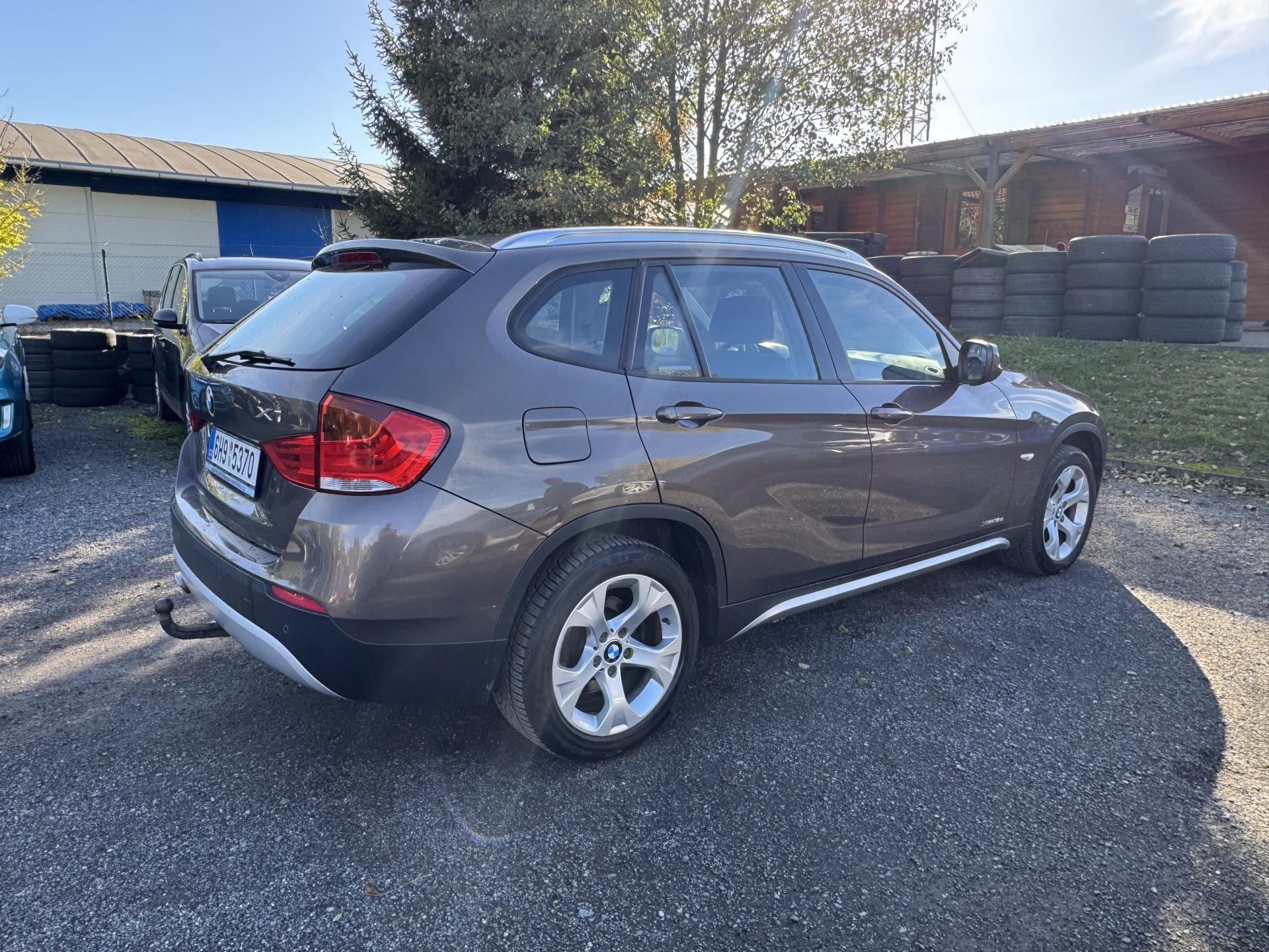BMW X1, 2.0 X-DRIVE 105KW - fotka 3