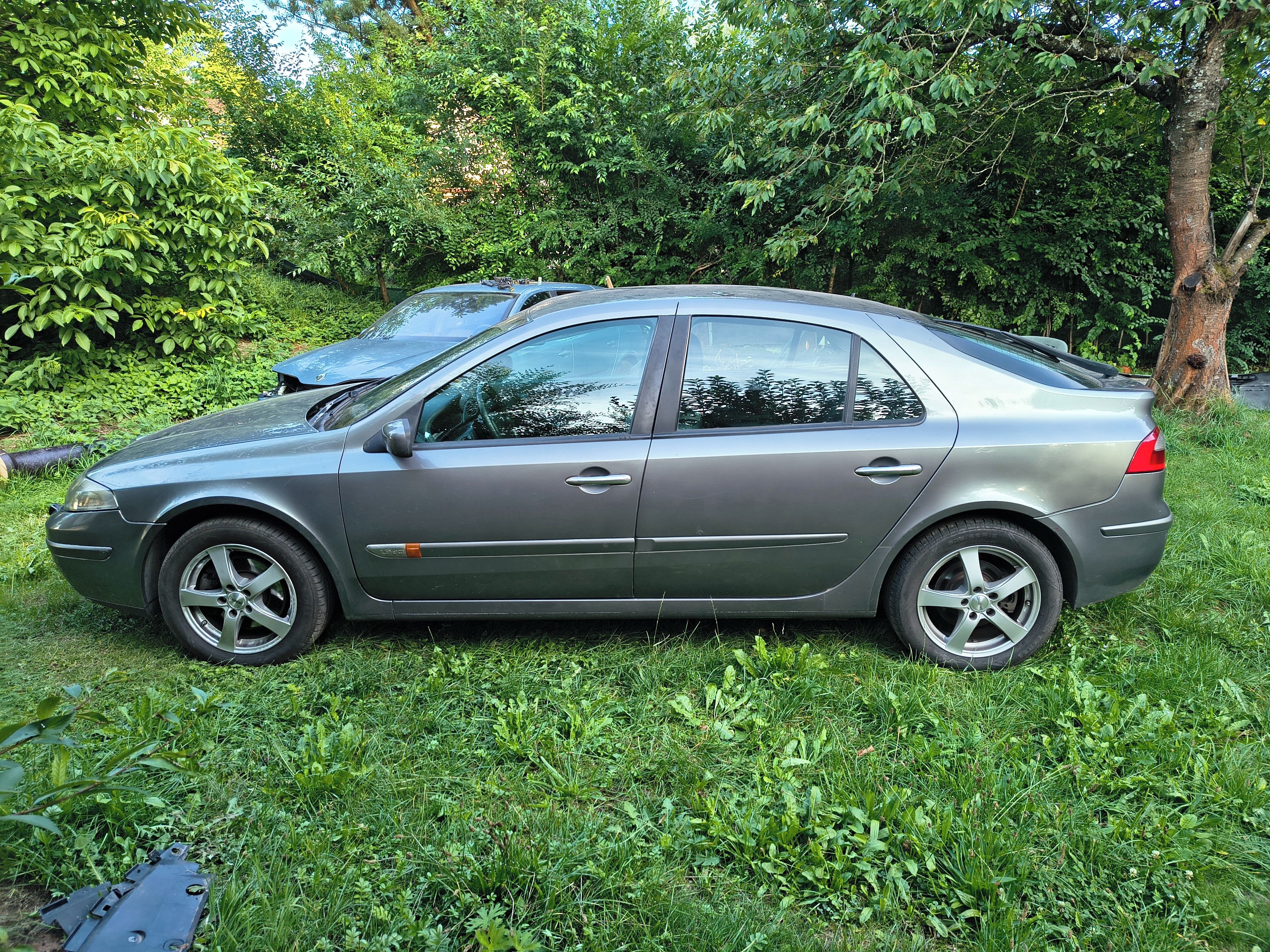Renault Laguna, Renault Laguna 2 1,9 dCi 88 kW - fotka 4