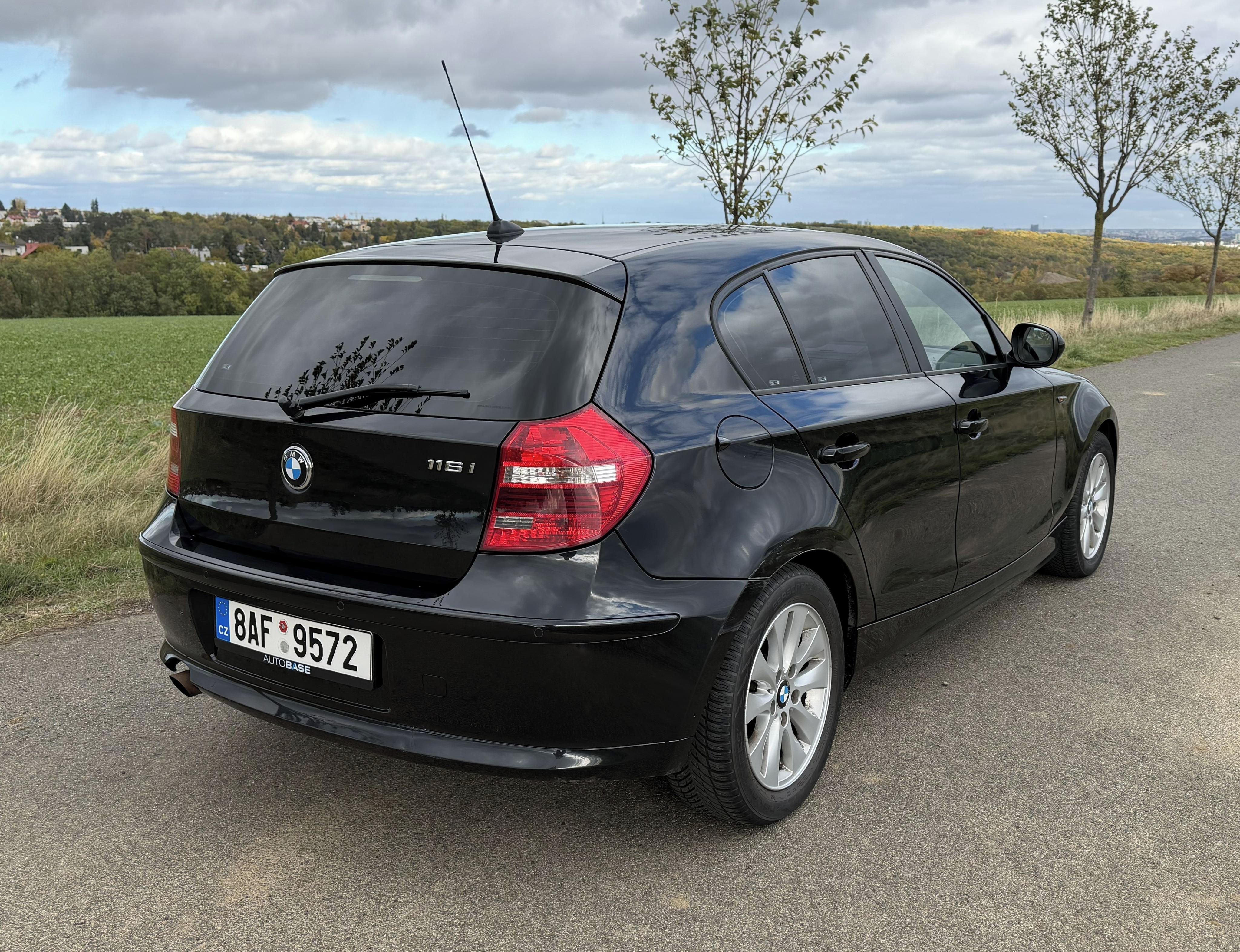BMW Řada 1, 2.0, 90kW, MT6, CZ, servisován - fotka 4