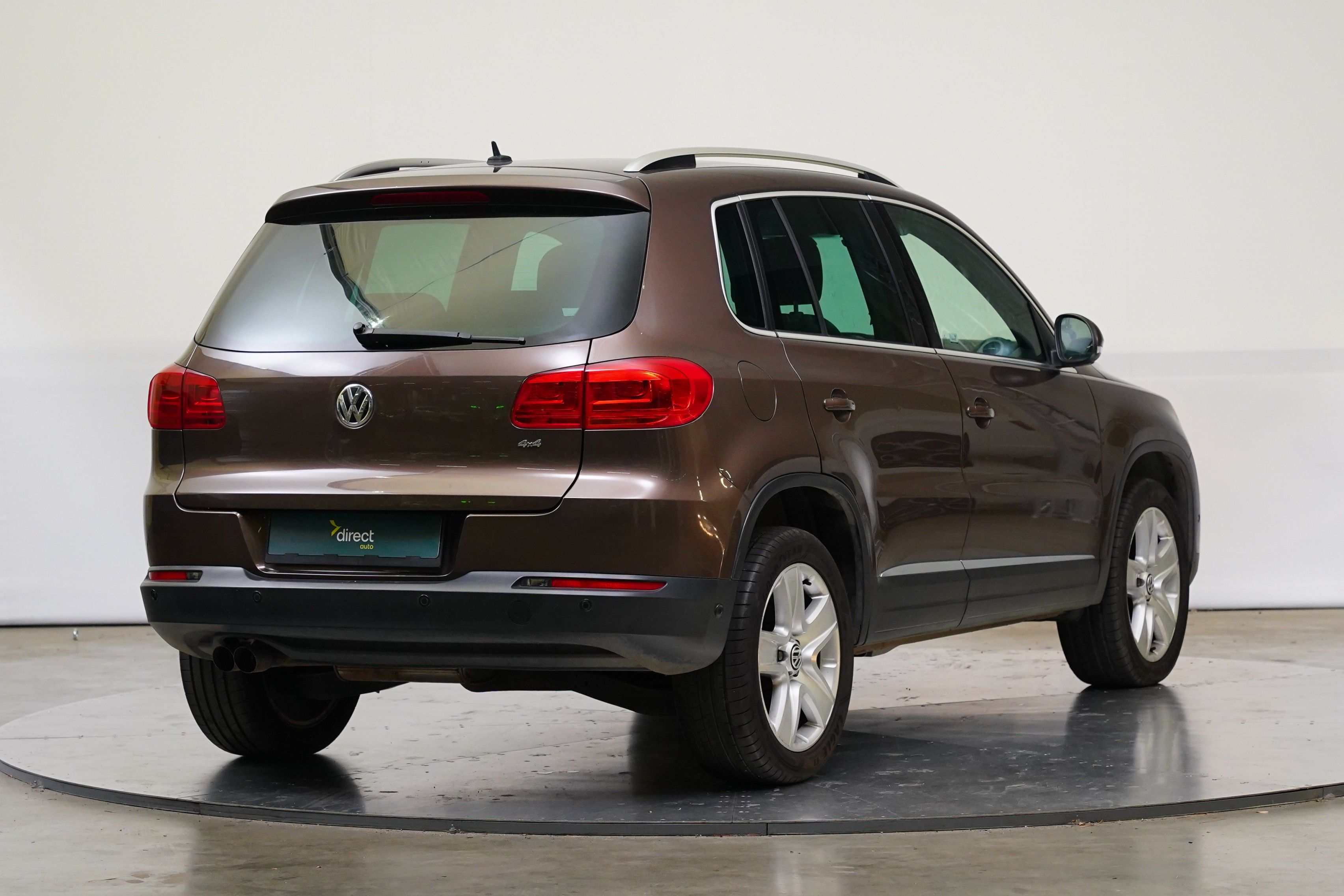 Volkswagen Tiguan, 2.0 TDI 103 kW Sport & Style - fotka 2