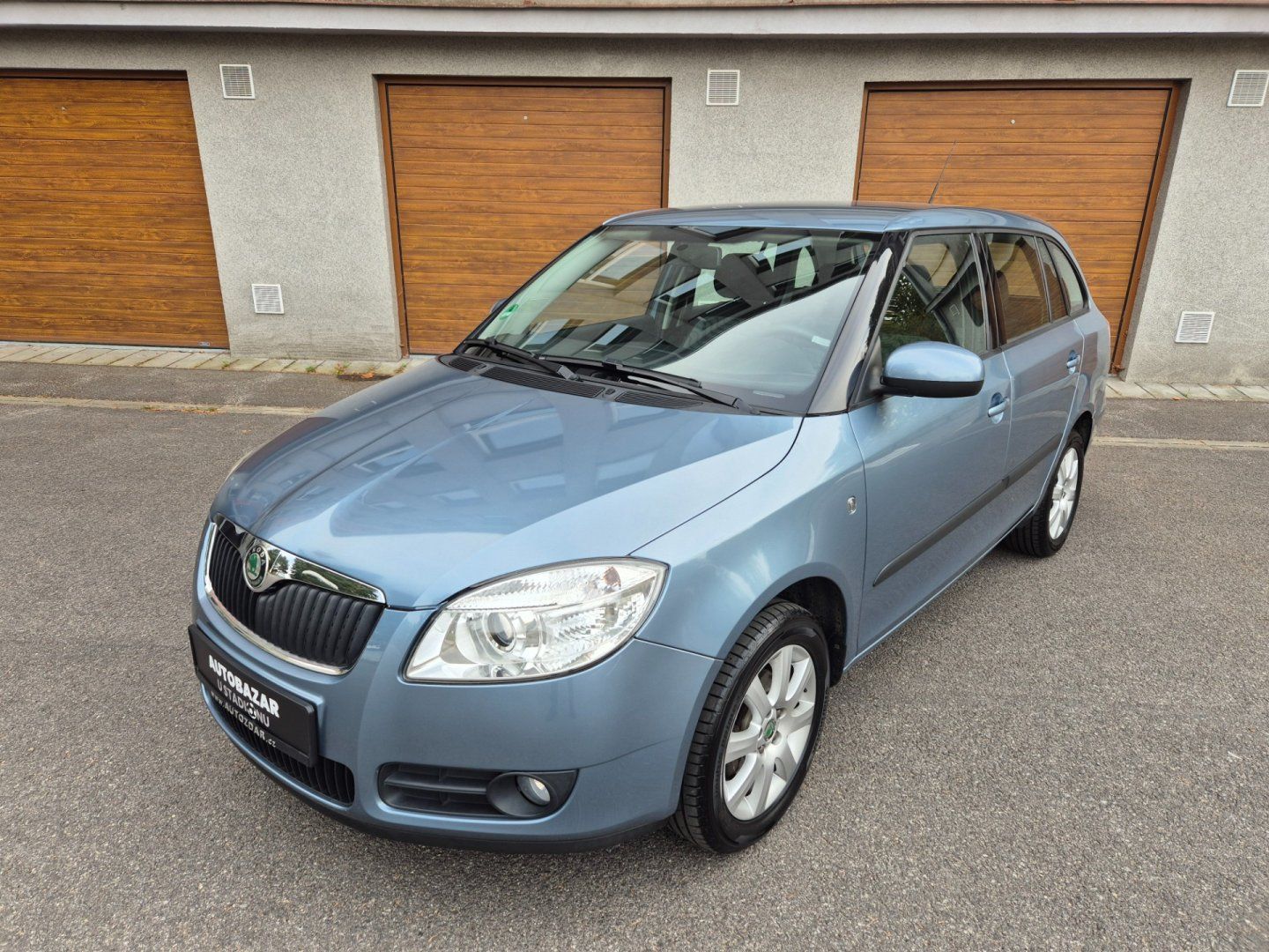 Škoda Fabia, 1.4 16V 63kW park.senzory