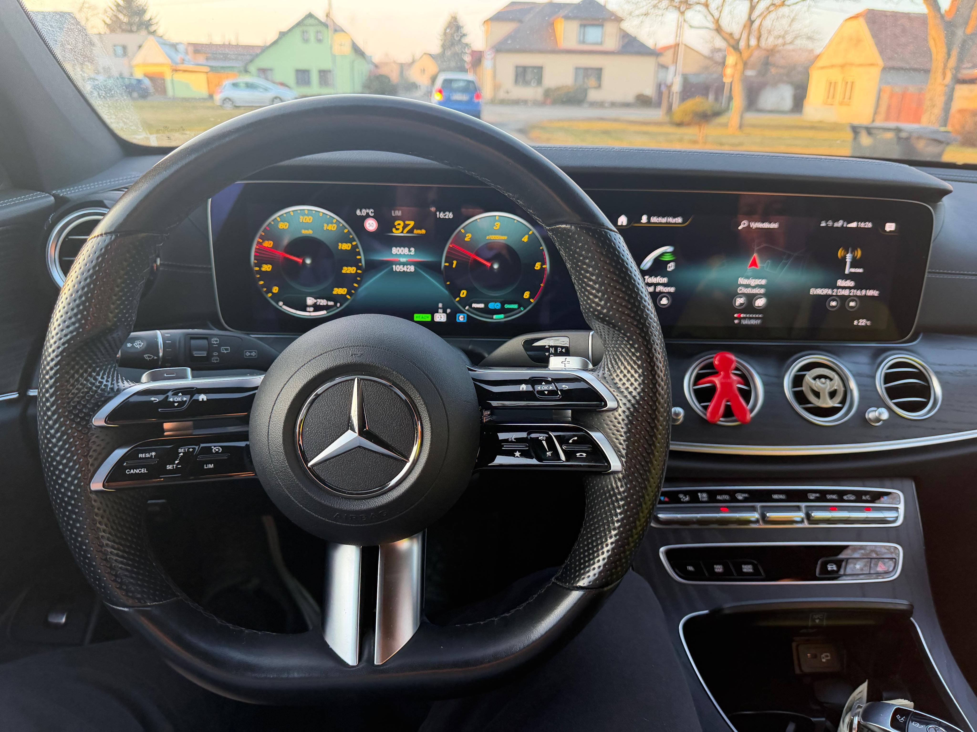 Mercedes-Benz Třídy E - fotka 3