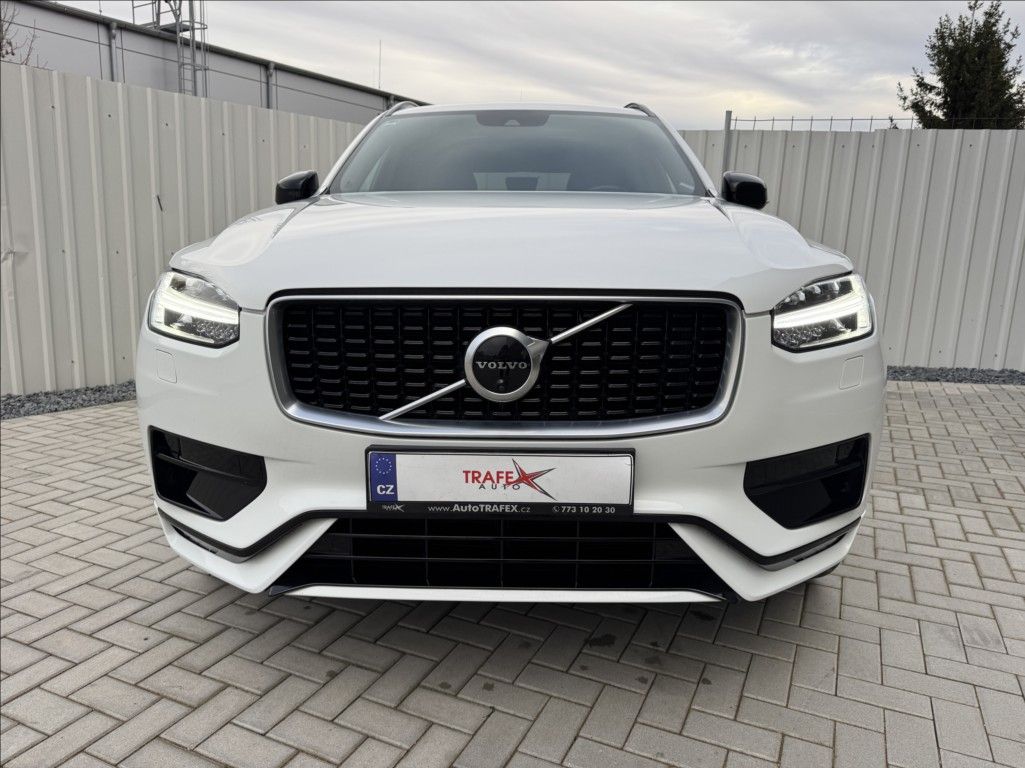 Volvo XC90, 2,0 T6 AWD Drive-E 2.0L R-Desi - fotka 2