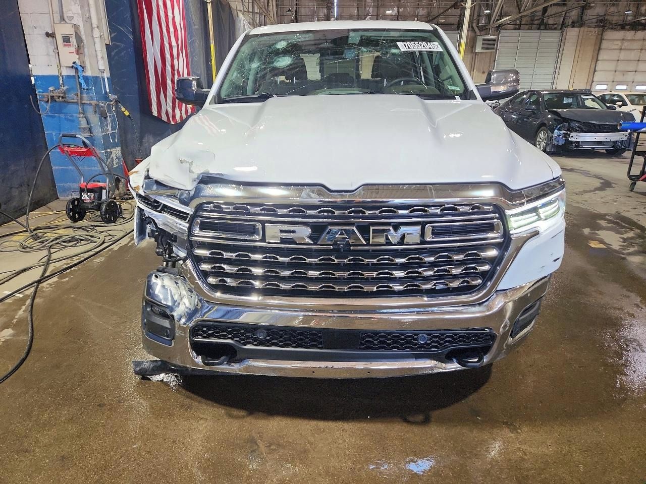 RAM 1500, Auto na cestě - fotka 5